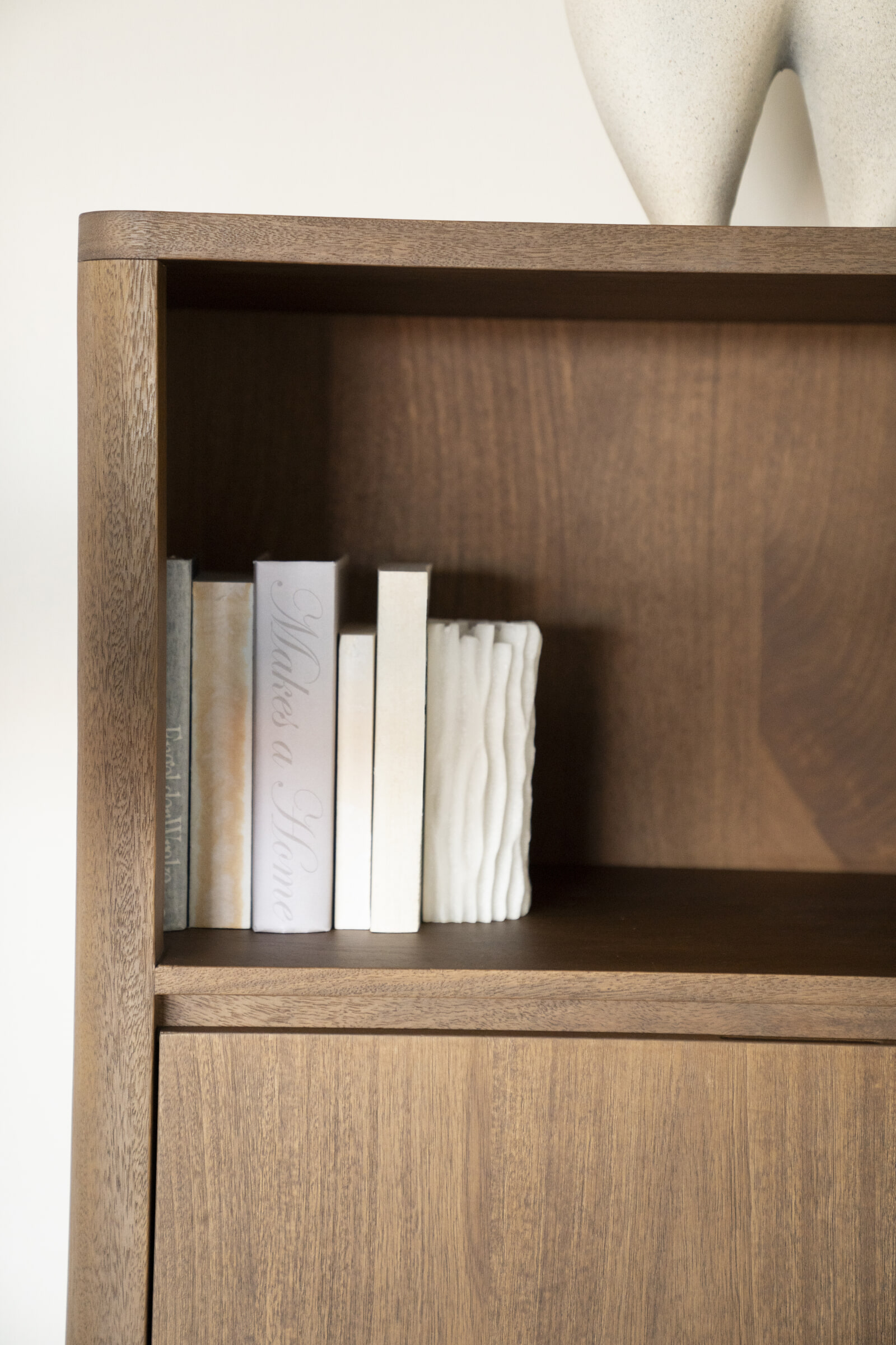 Eleonora Opbergkast 'Edward' Mangohout, 180 x 100cm