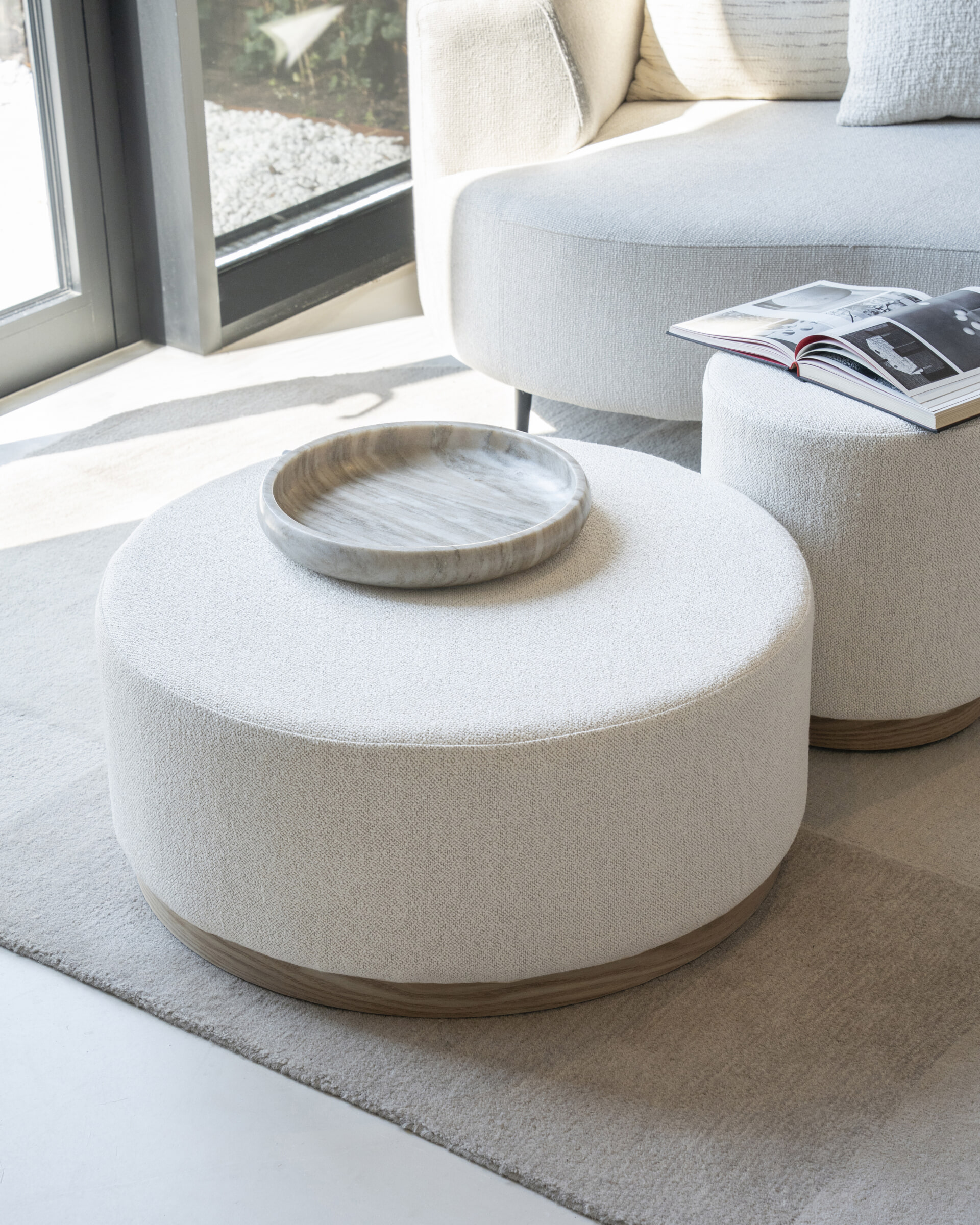 Eleonora Poef/Salontafel 'Avah' Bouclé, 80cm, kleur Beige