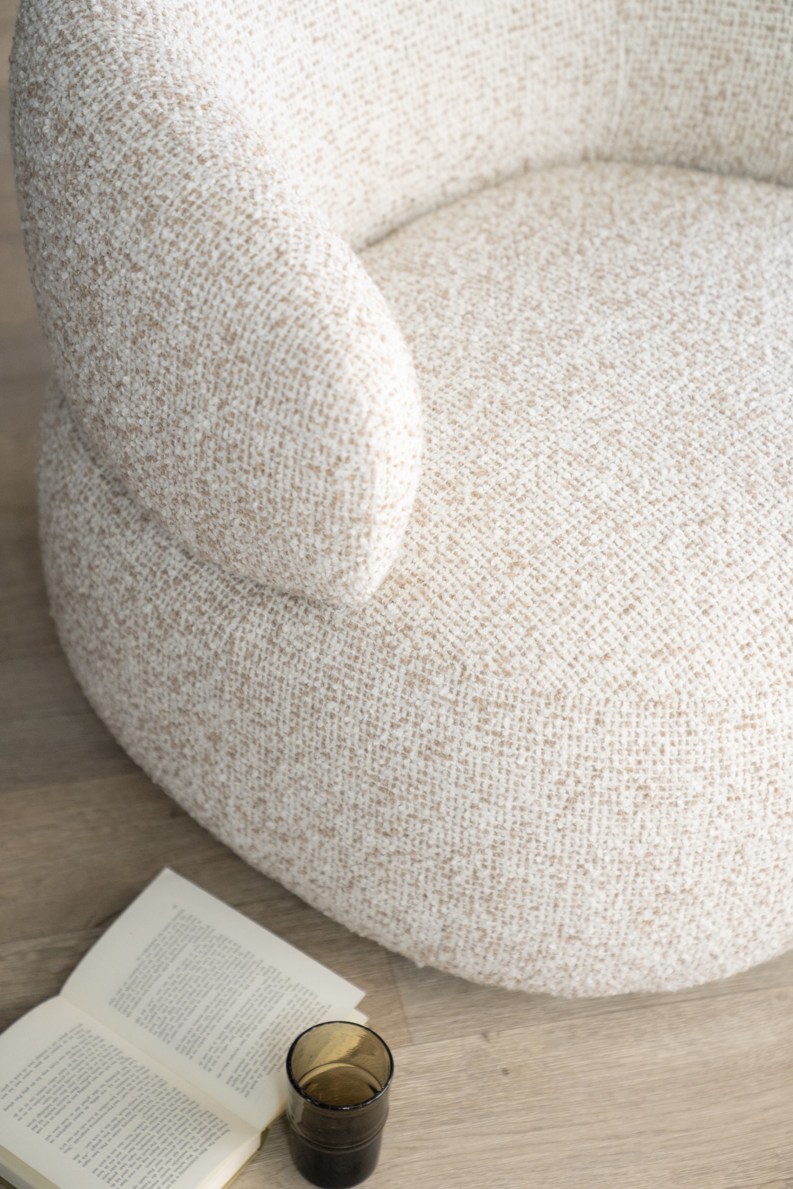 Eleonora Fauteuil 'Maeve' kleur Beige