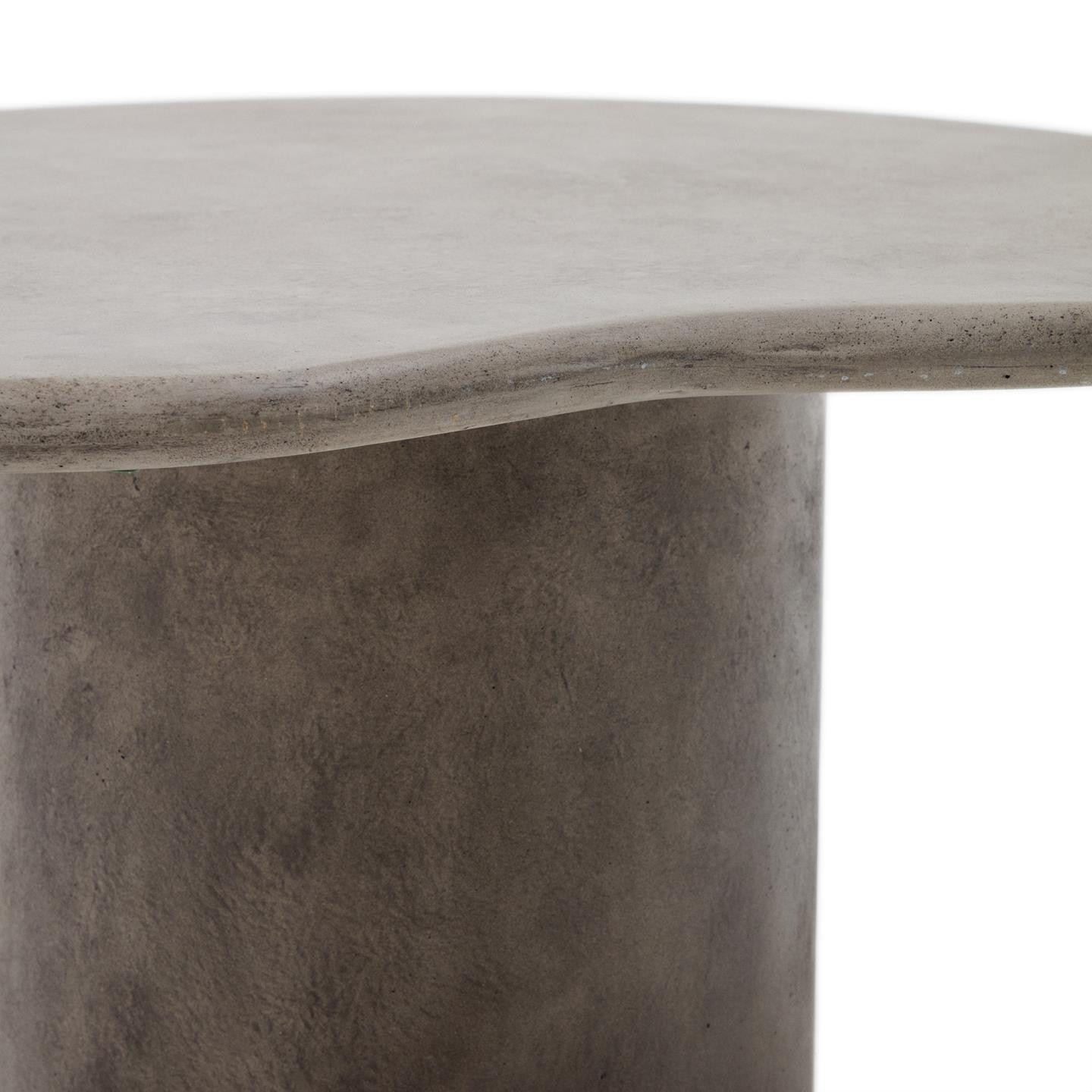 Kave Home Organische Salontafel 'Macarella' Beton, 83 x 77cm, kleur Grijs