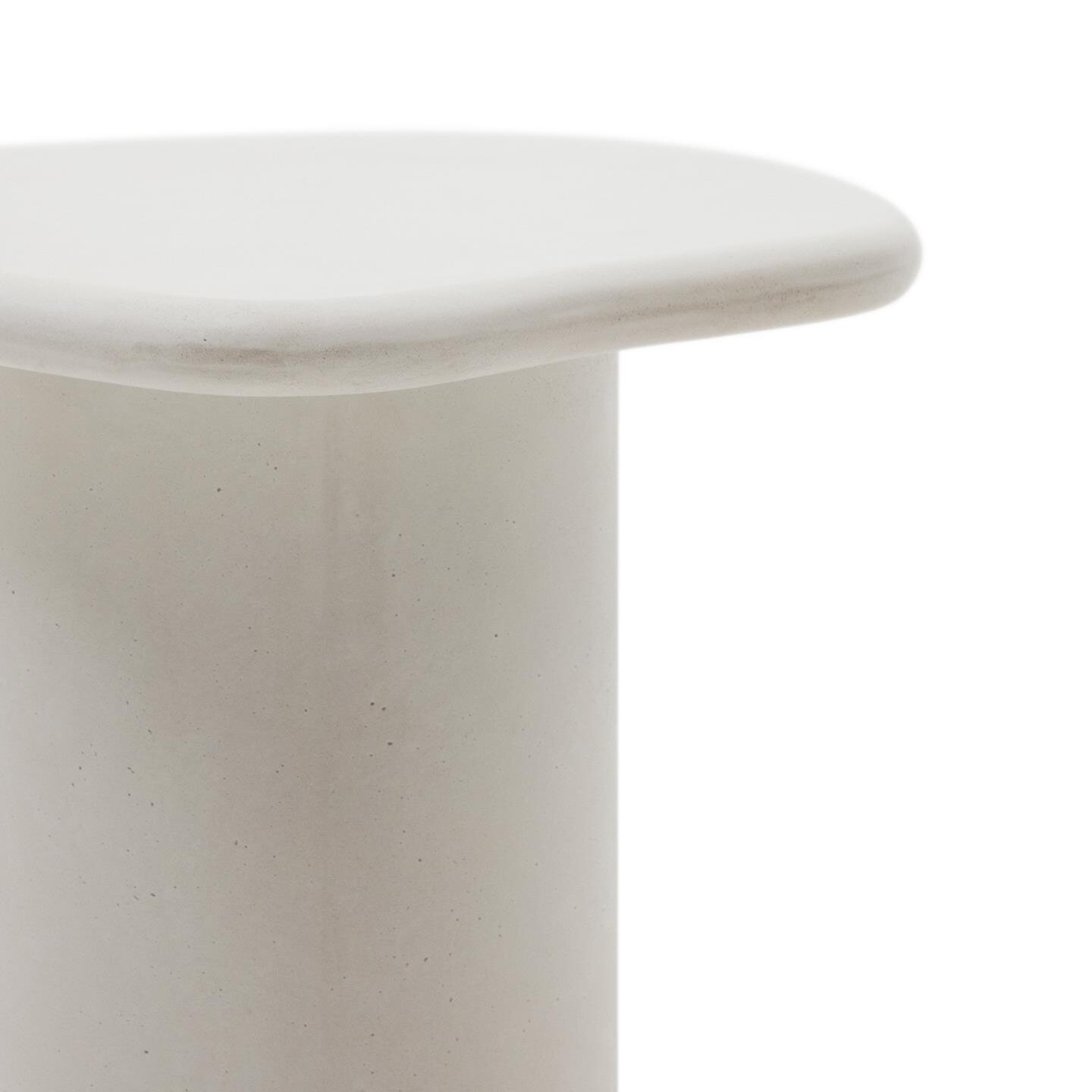 Kave Home Organische Bijzettafel 'Macarella' Cement, 48 x 47cm, kleur Wit