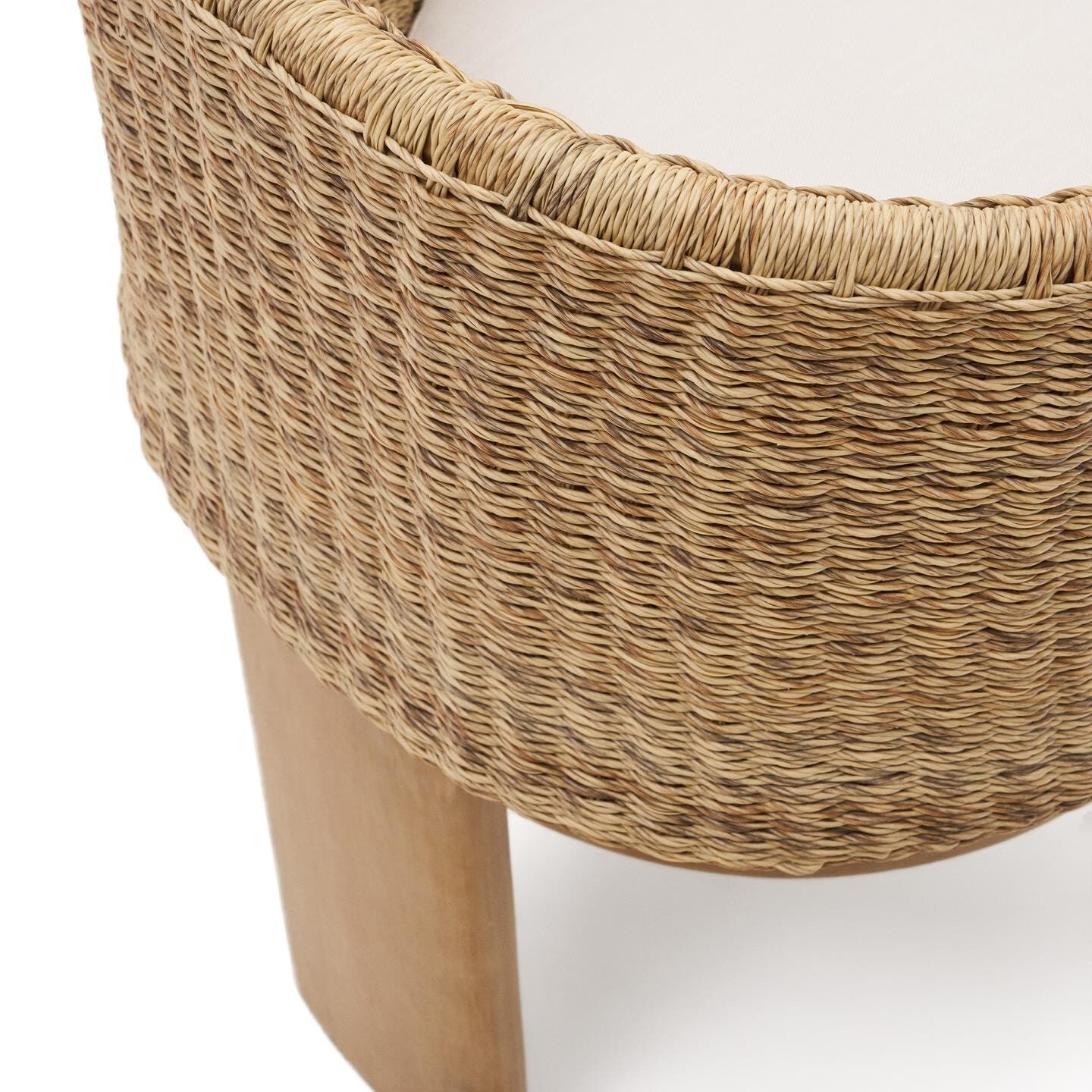Kave Home Tuinstoel 'Xoriguer' Rattan en eucalyptushout