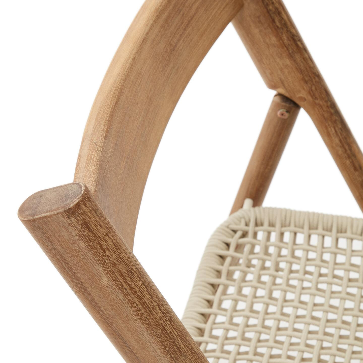 Kave Home Inklapbare Tuinstoel 'Dandara' Acaciahout en touw, kleur Wit