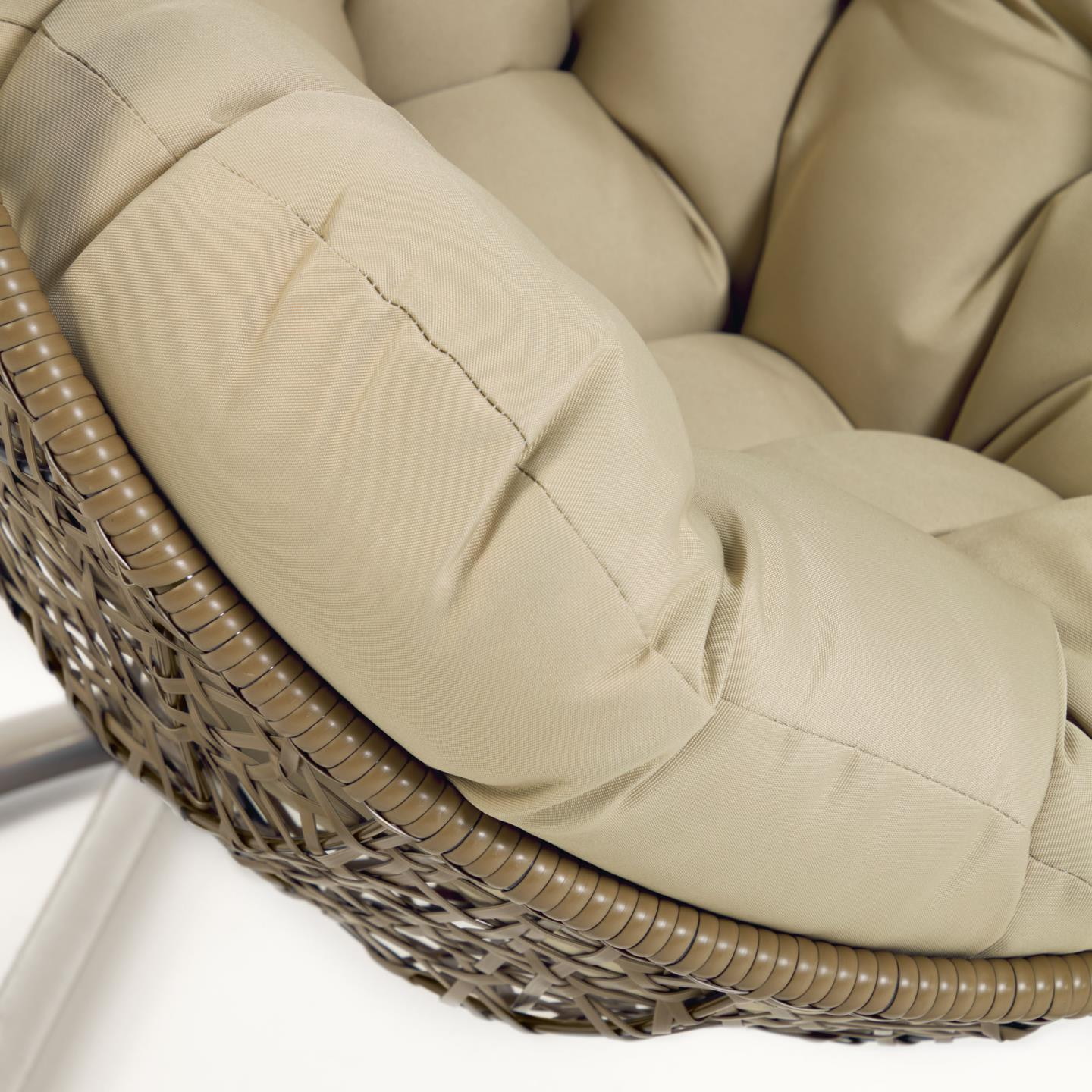 Kave Home Hangstoel 'Florina' Met standaard, kleur Bruin/Beige
