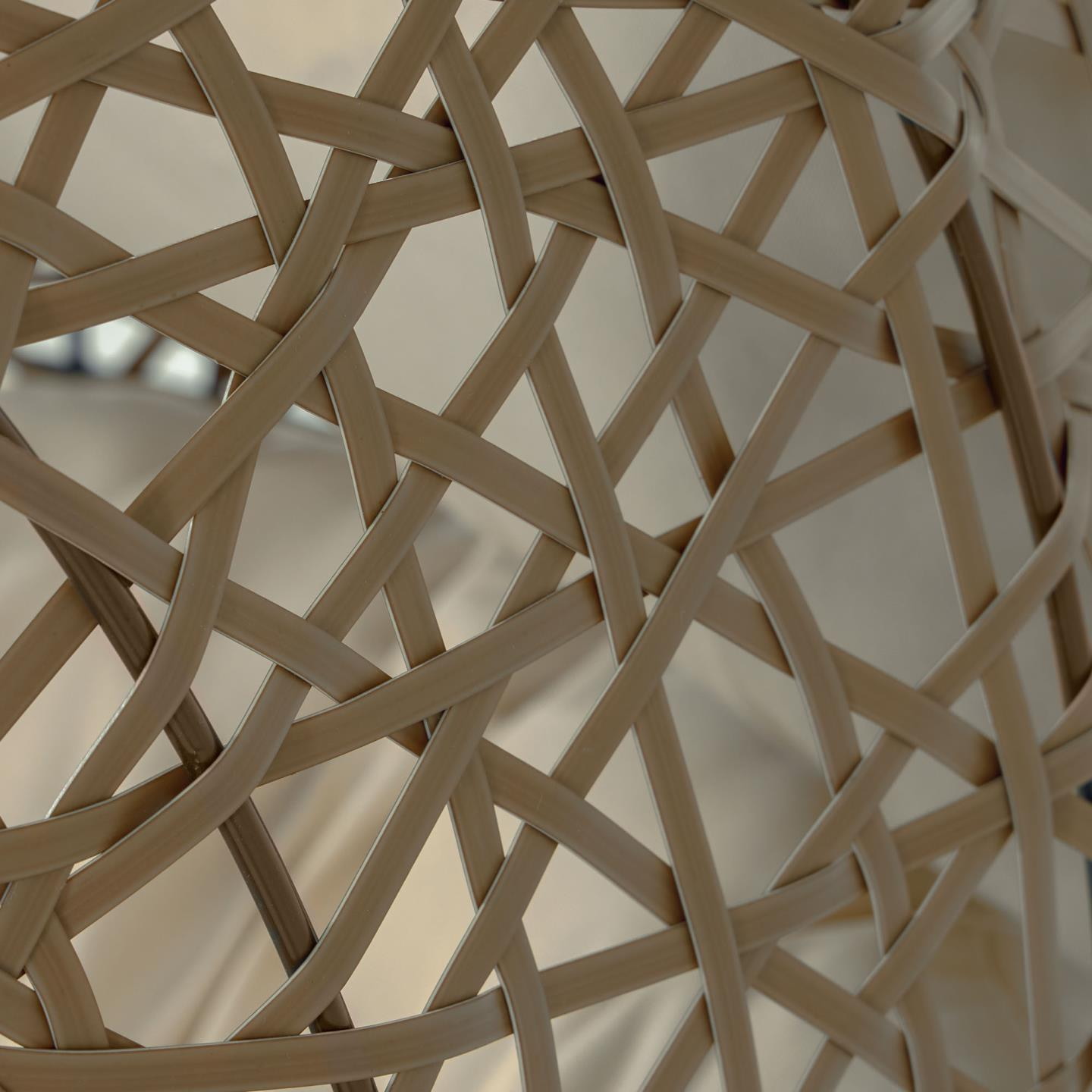 Kave Home Hangstoel 'Florina' Met standaard, kleur Bruin/Beige