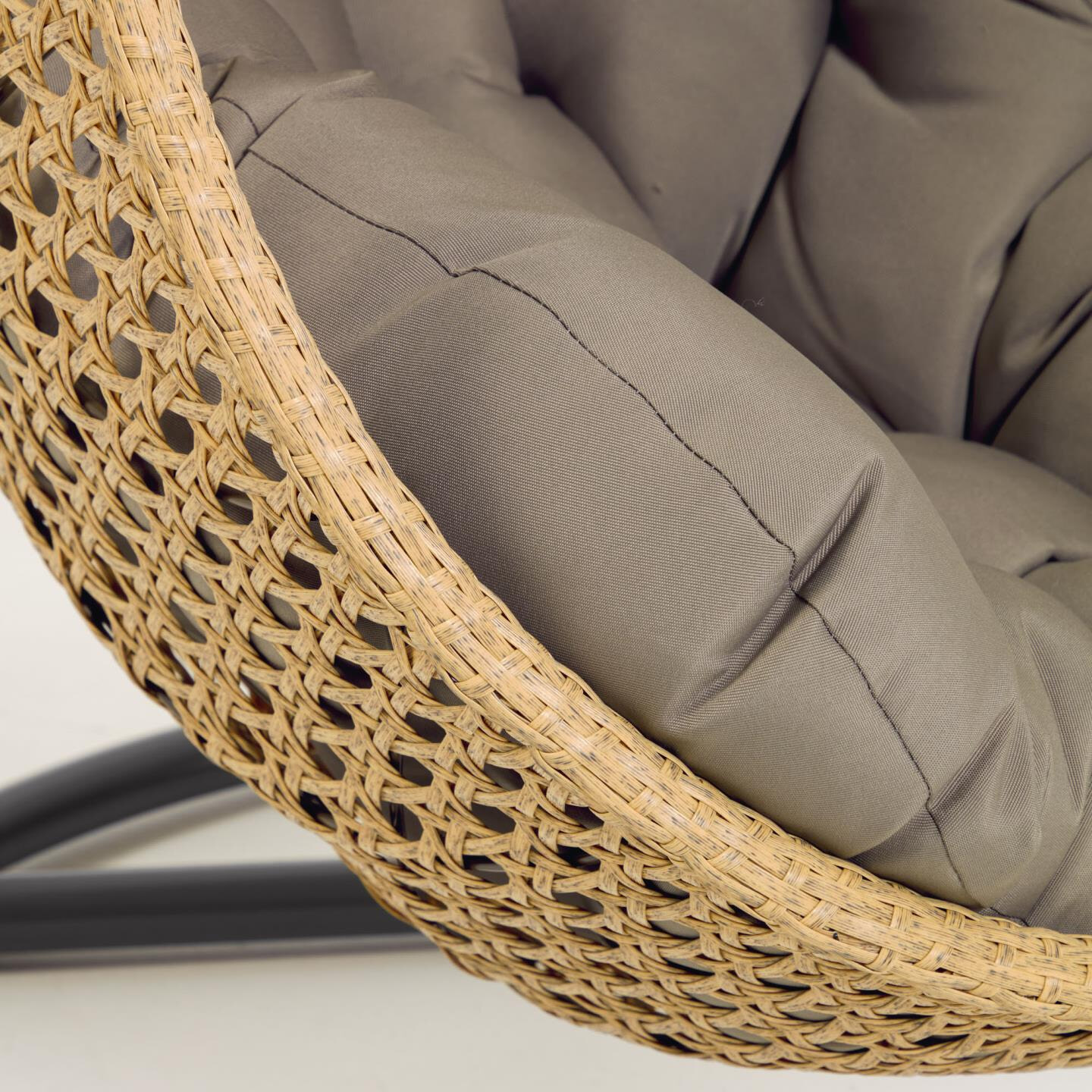 Kave Home Hangstoel met standaard 'Cira' kleur Naturel/Donkergrijs