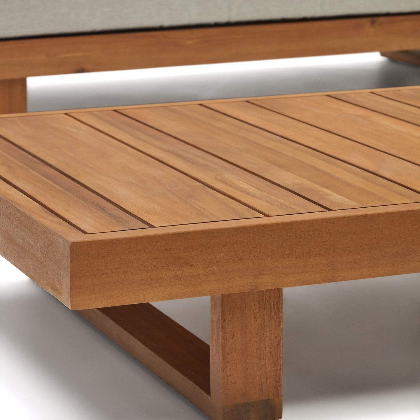 Kave Home Loungeset 'Raco' Acaciahout, Met hoekbank en salontafel