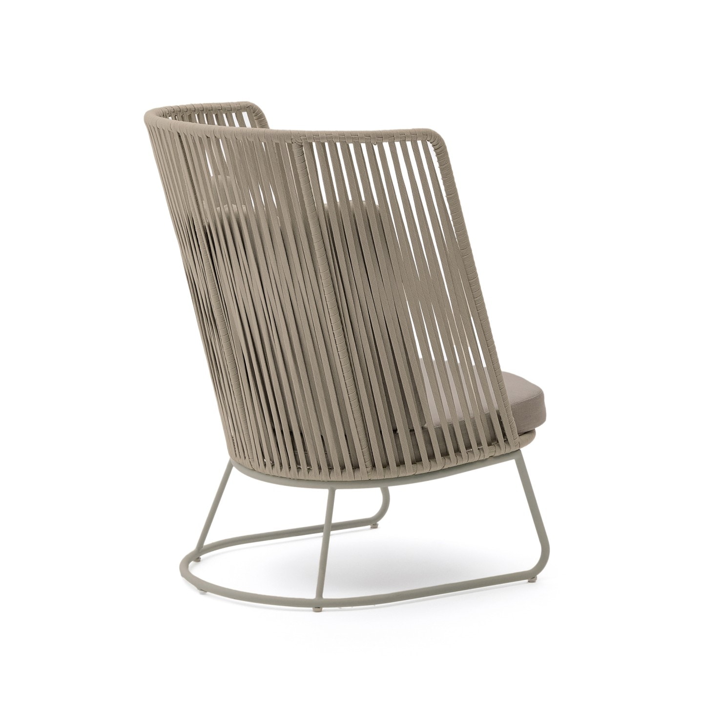 Kave Home Outdoor Fauteuil 'Saconca' Met hoge rug, Gevlochten touw, kleur Beige
