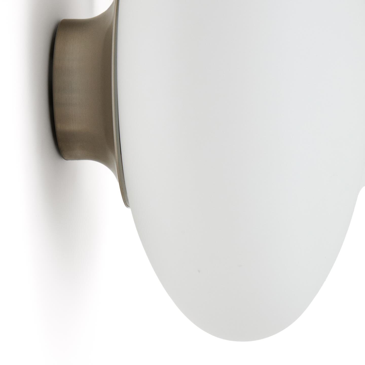 Kave Home Wandlamp 'Bamila' Rookglas, 25cm, kleur Zilver