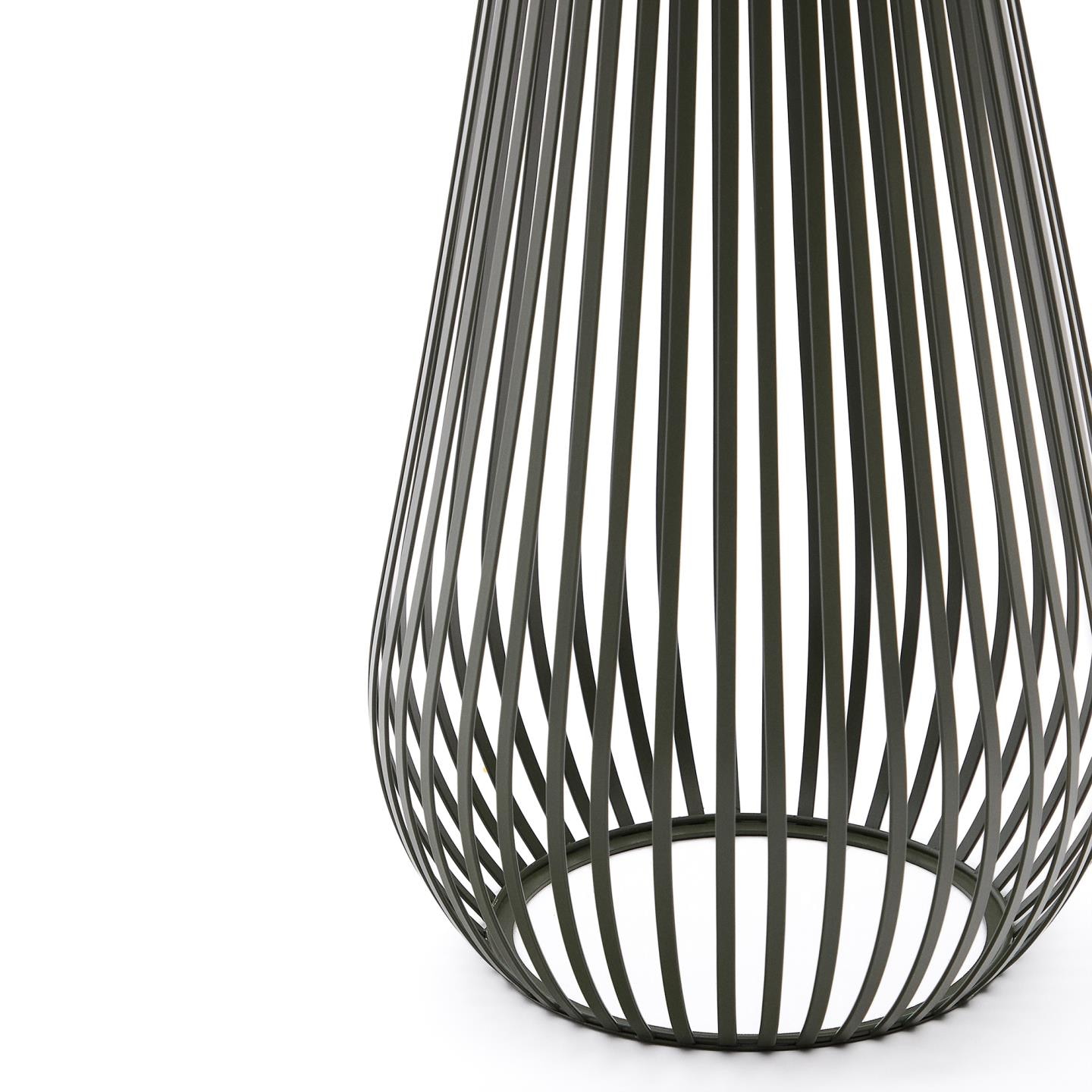 Kave Home Vloerlamp 'Reiba' Op zonne-energie, kleur Donkergroen