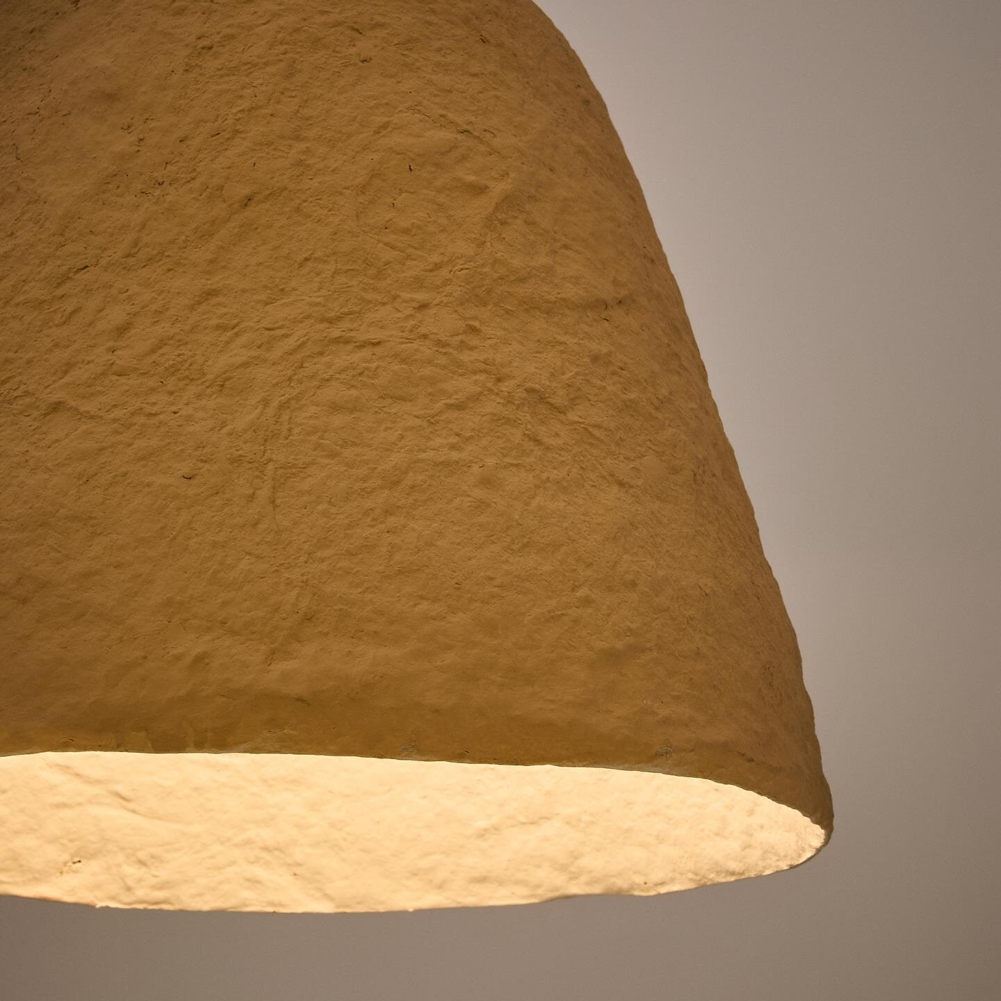 Kave Home Hanglamp 'Lisora' Papier-maché, 25cm, kleur Beige