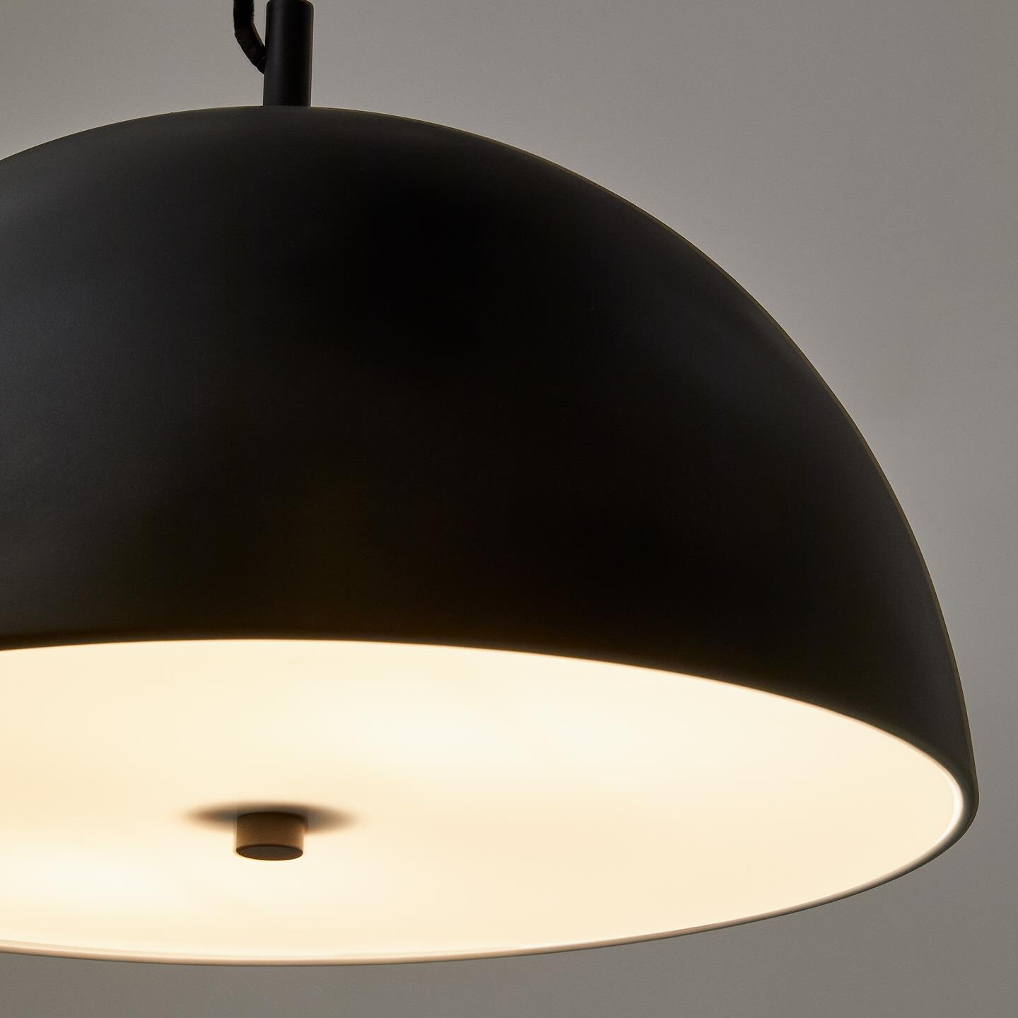 Kave Home Hanglamp 'Catlar' Metaal, kleur Zwart