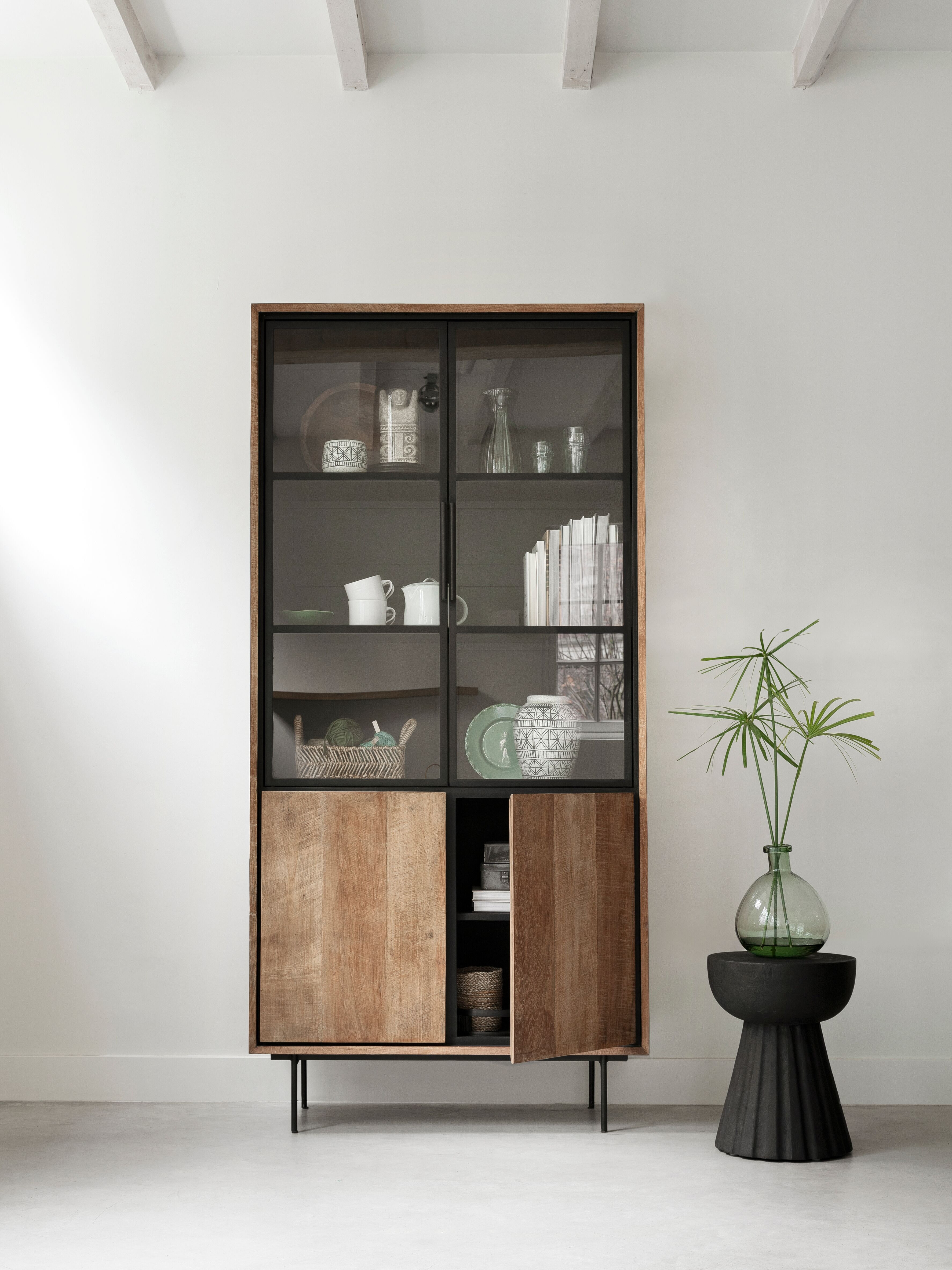 DTP Home Vitrinekast 'Metropole' Teakhout, 210 x 100cm