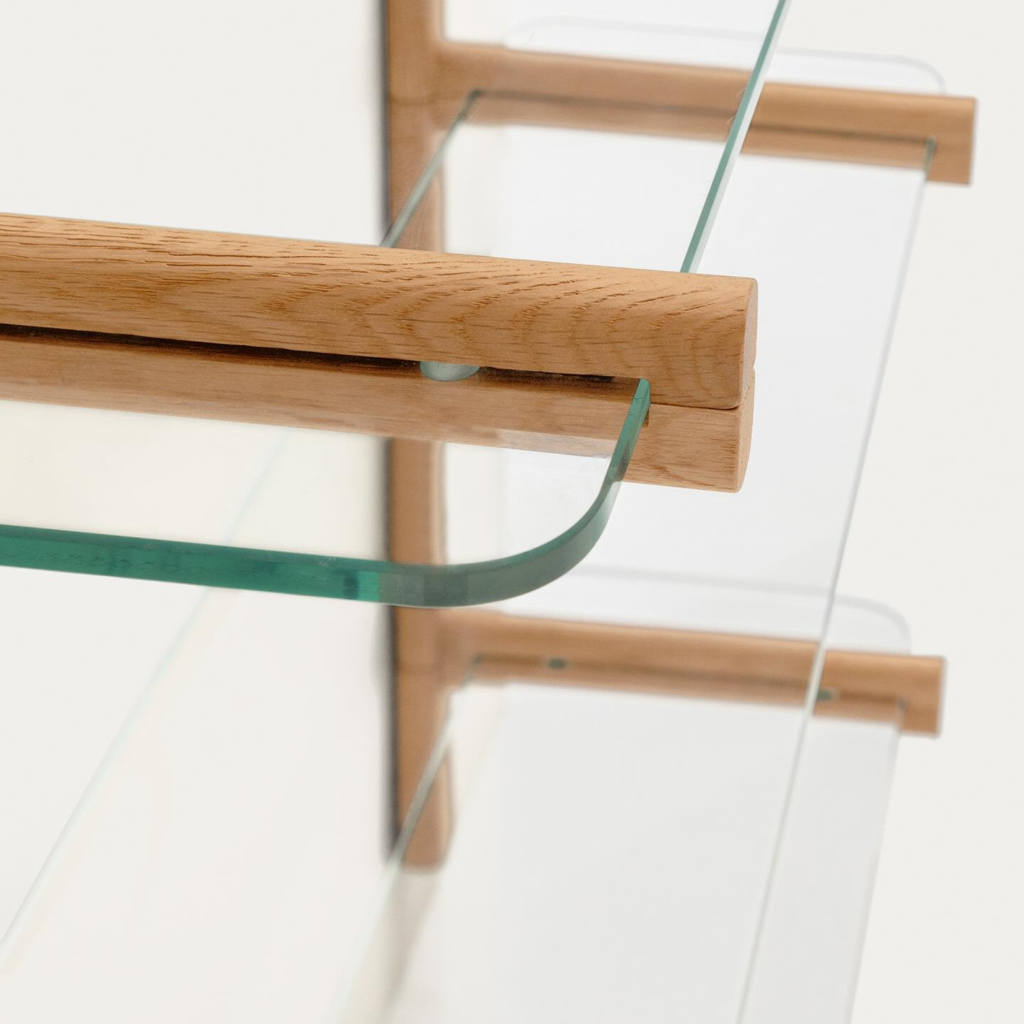 Kave Home Wandrek 'Sitra' Eikenhout en glas, 202 x 110cm