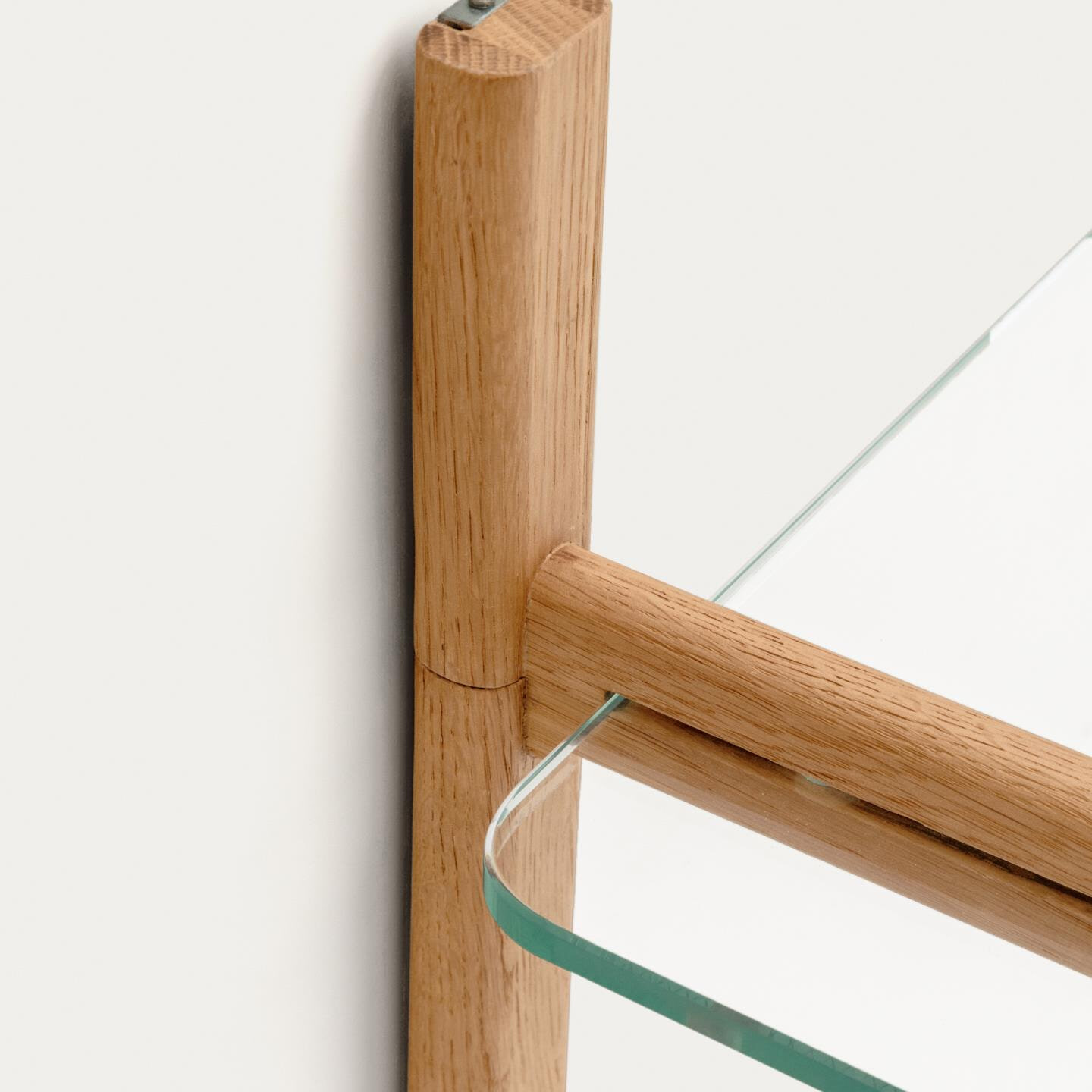 Kave Home Wandrek 'Sitra' Eikenhout en glas, 202 x 110cm