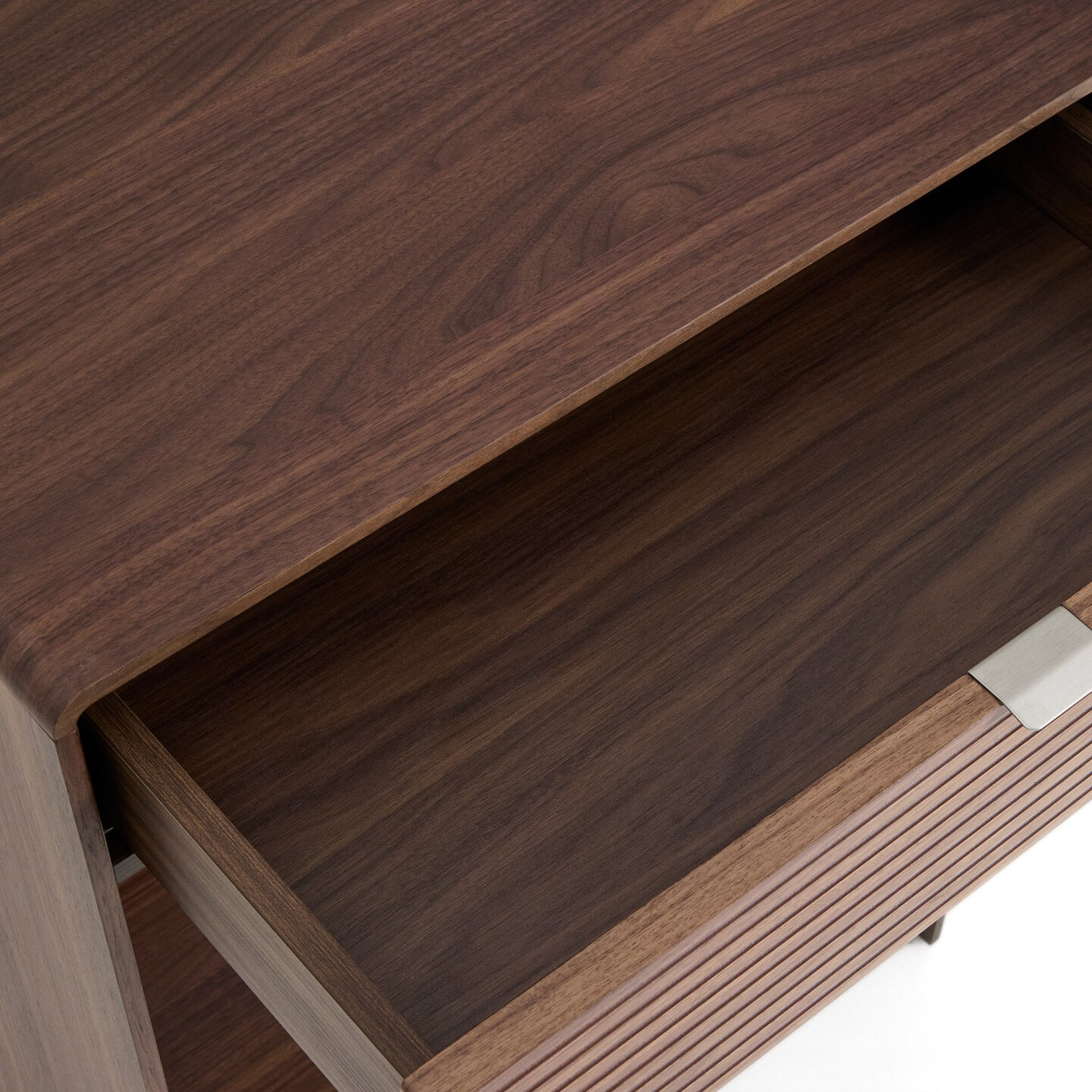 Kave Home Sidetable 'Norlen' Walnootfineer, 60cm