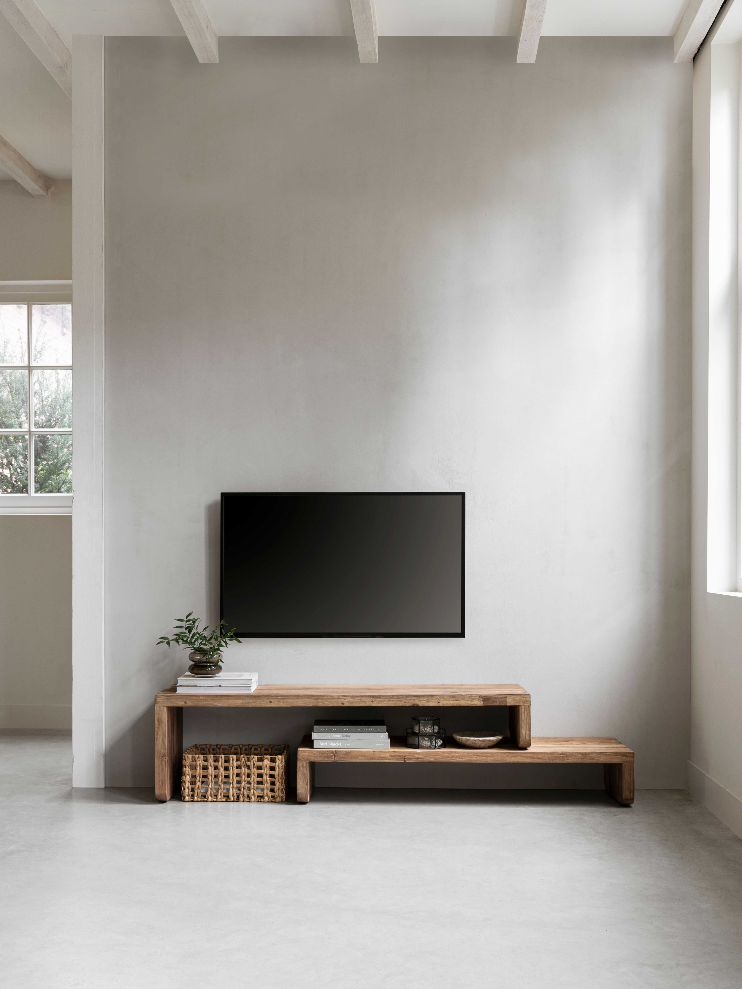 MUST Living TV-meubel uitschuifbaar 'Motus' Teakhout,125/140cm