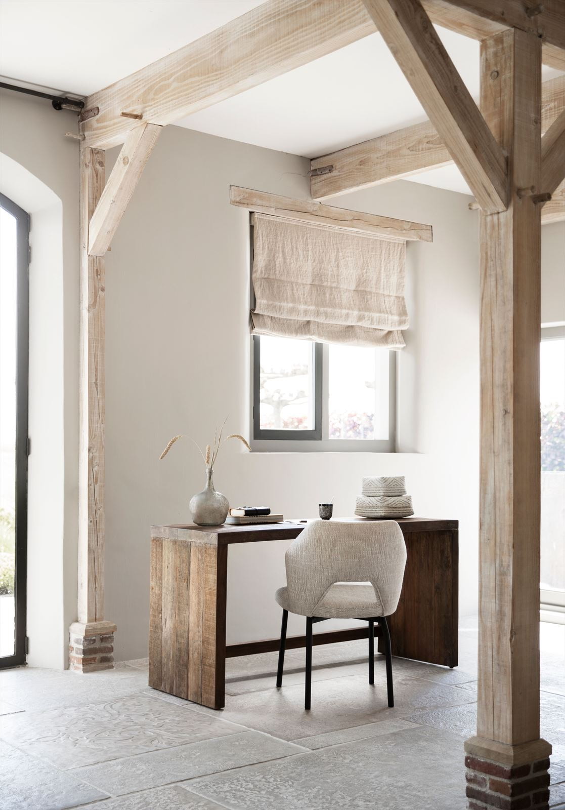 MUST Living Eetkamerstoel 'Bloom' kleur Naturel