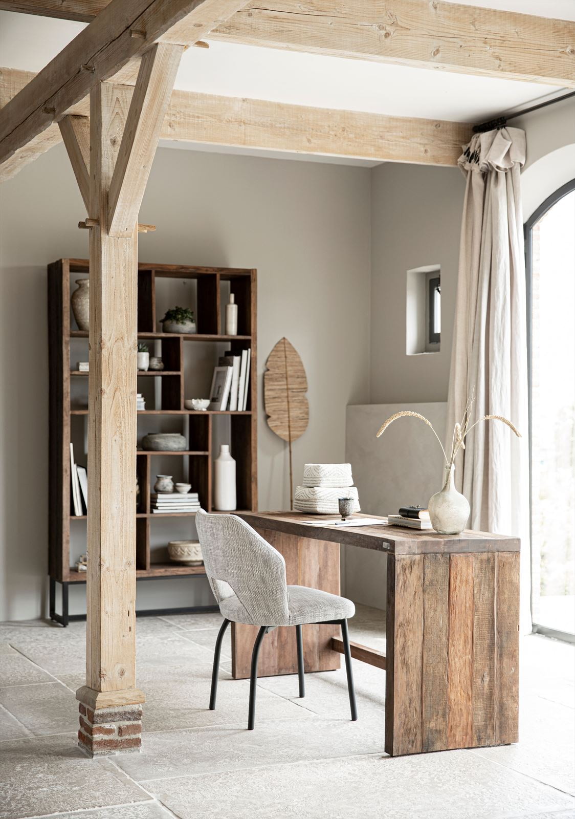 MUST Living Eetkamerstoel 'Bloom' kleur Naturel