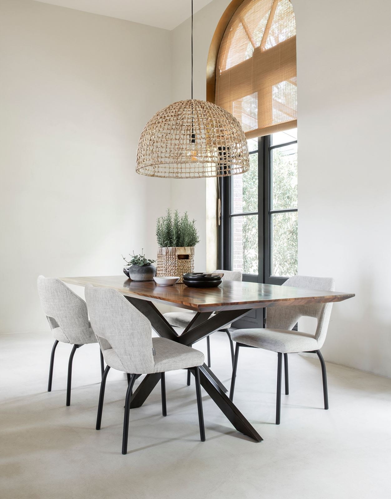 MUST Living Eetkamerstoel 'Bloom' kleur Naturel