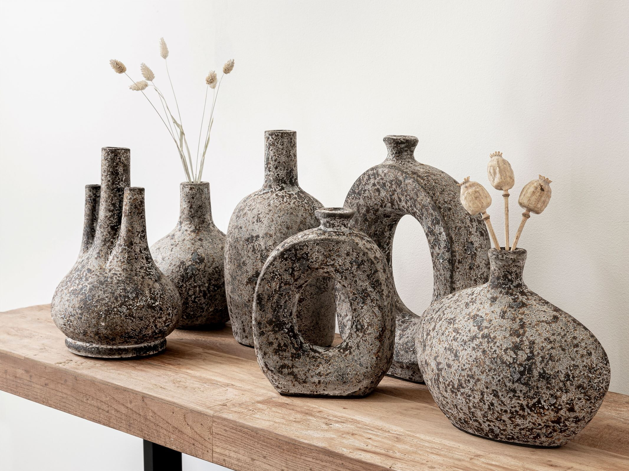 MUST Living Vaas 'Salda' Terracotta, 31cm, kleur Grijs