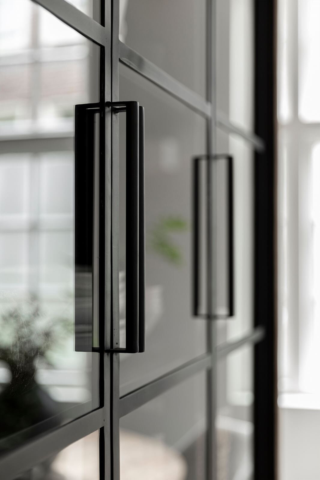 DTP Home Vitrinekast 'Metropole' Teakhout, 210 x 140cm