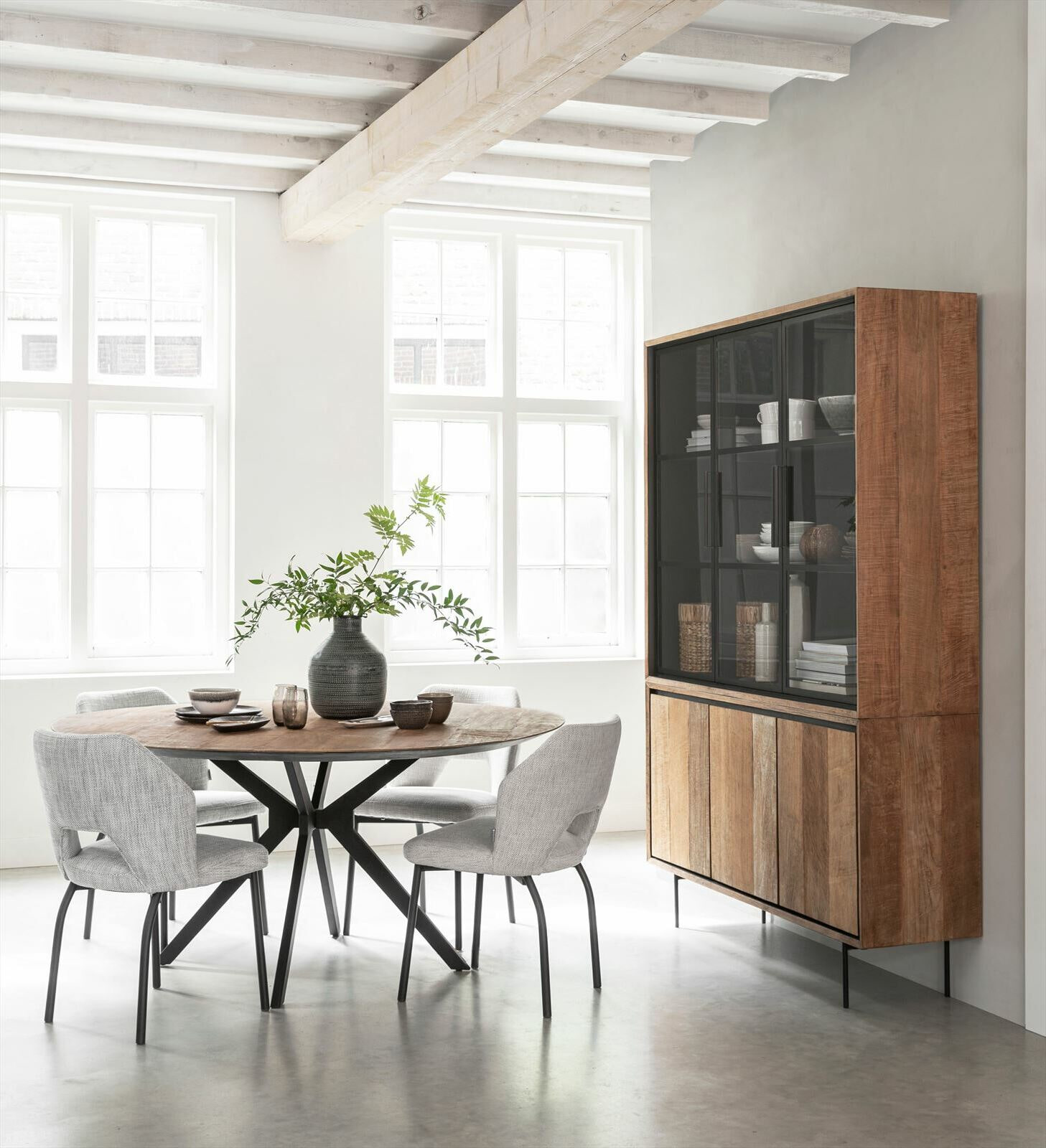 DTP Home Vitrinekast 'Metropole' Teakhout, 210 x 140cm