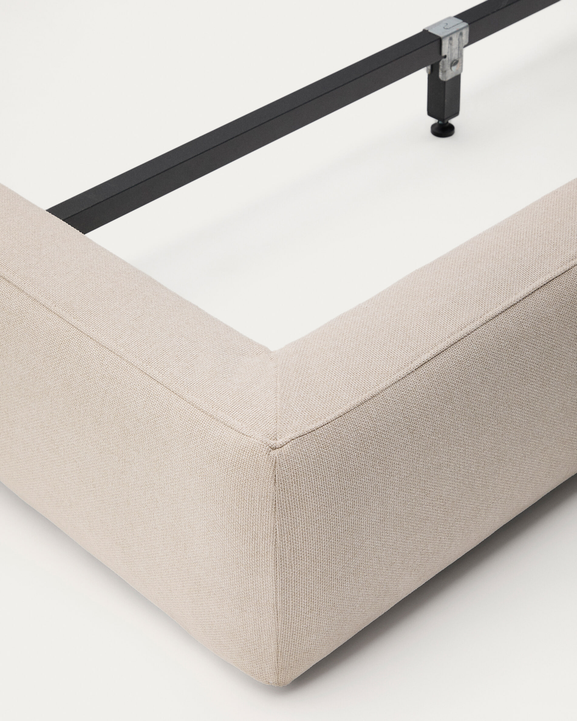 Kave Home Bed 'Blok' 160 x 200cm, kleur Ecru