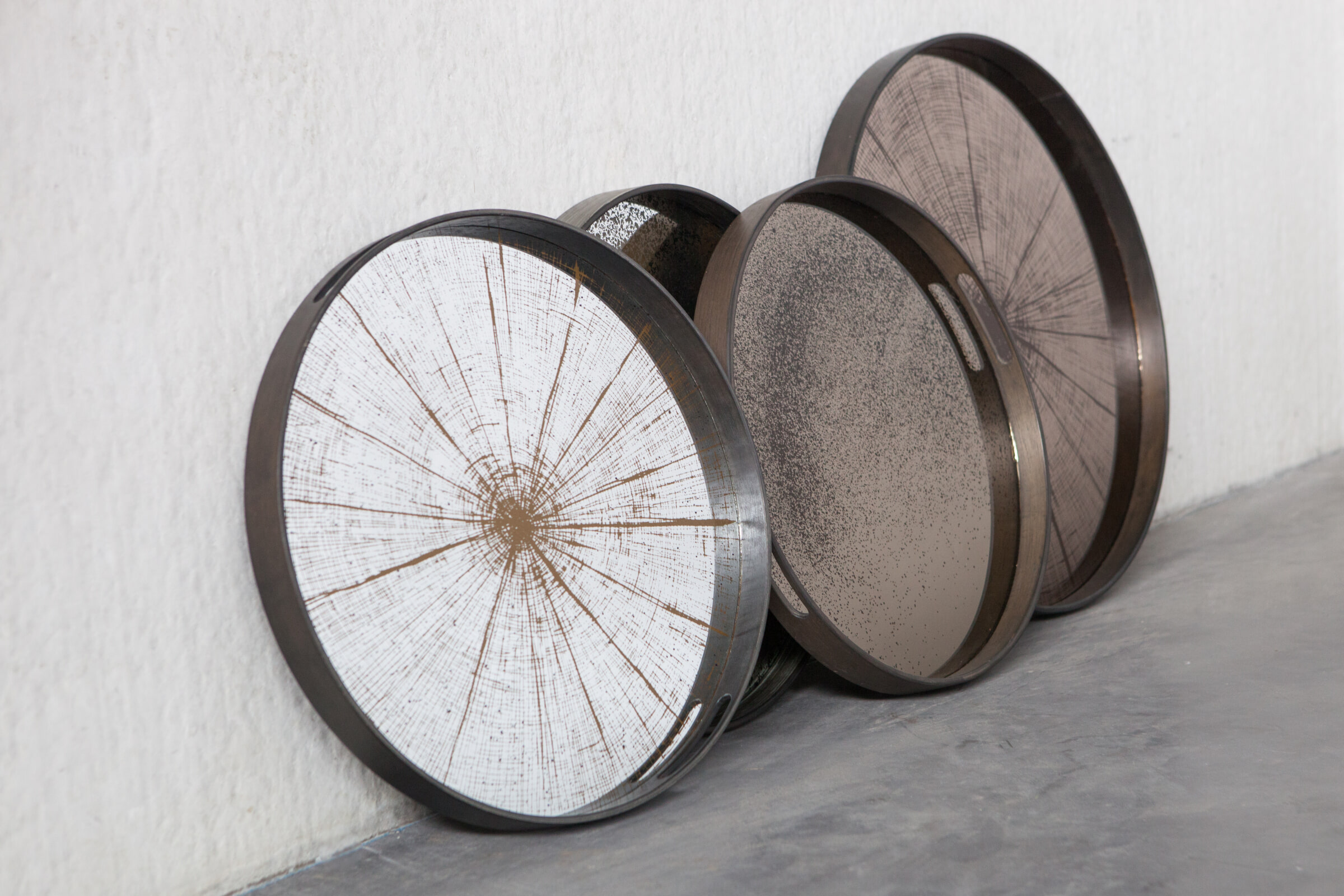 Ethnicraft Rond Dienblad 'Slice' 48cm, kleur Light Aged