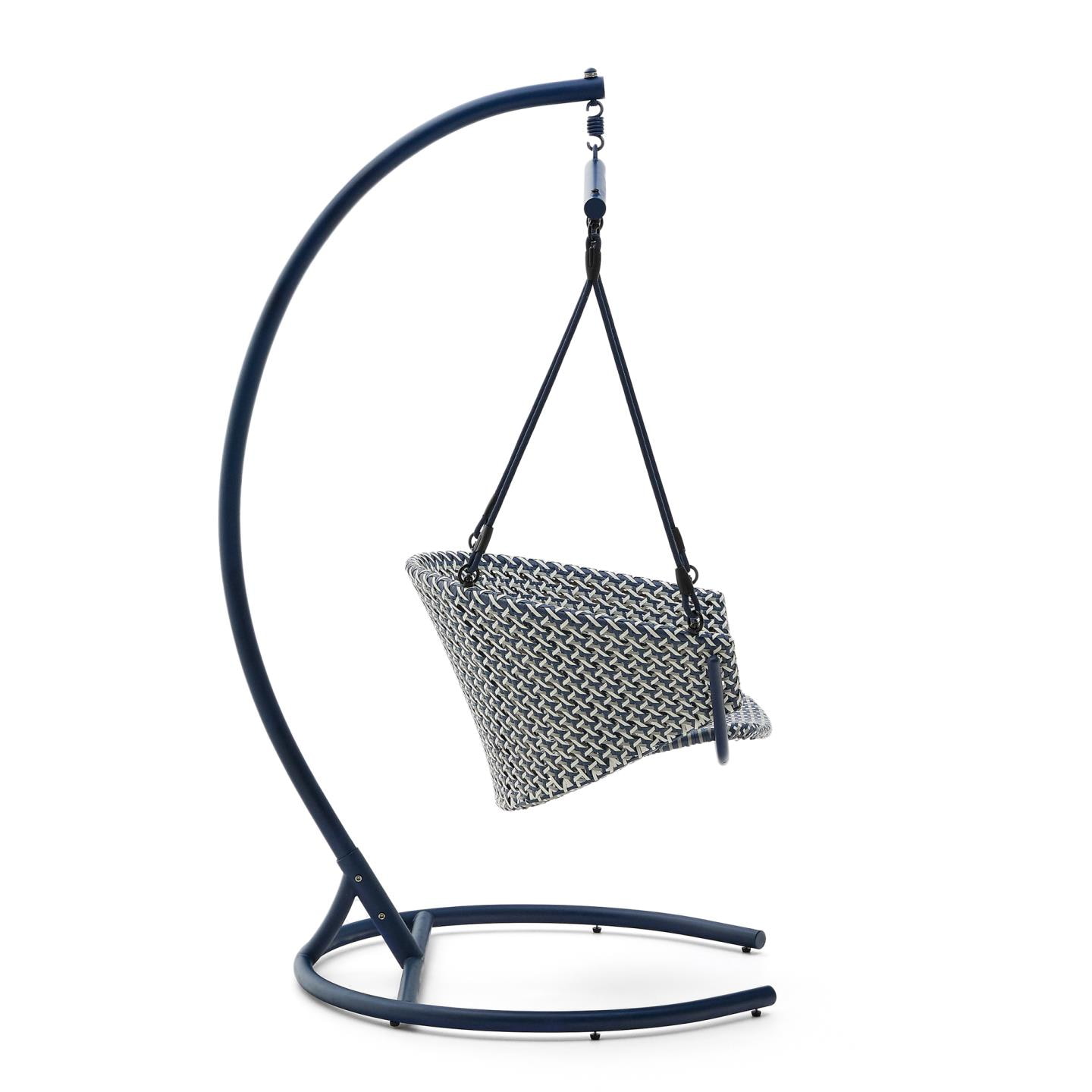 Kave Home Hangstoel 'Saliga' Rattan, kleur Donkerblauw