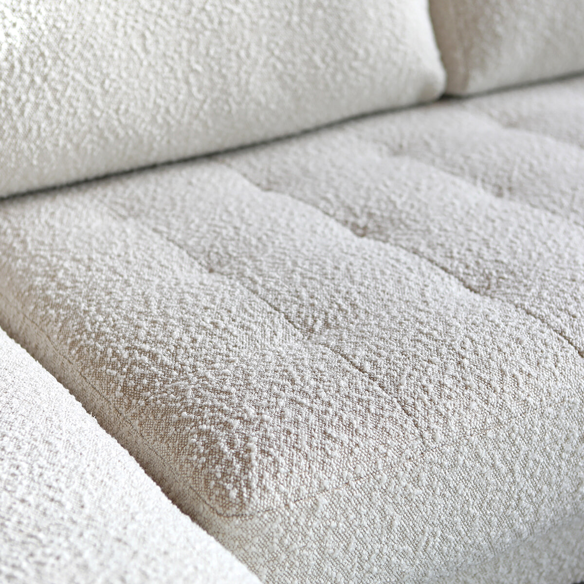 PEPP Interiors Loungebank 'Oreo' 275cm, met chaise longue links, Bouclé, kleur Naturel