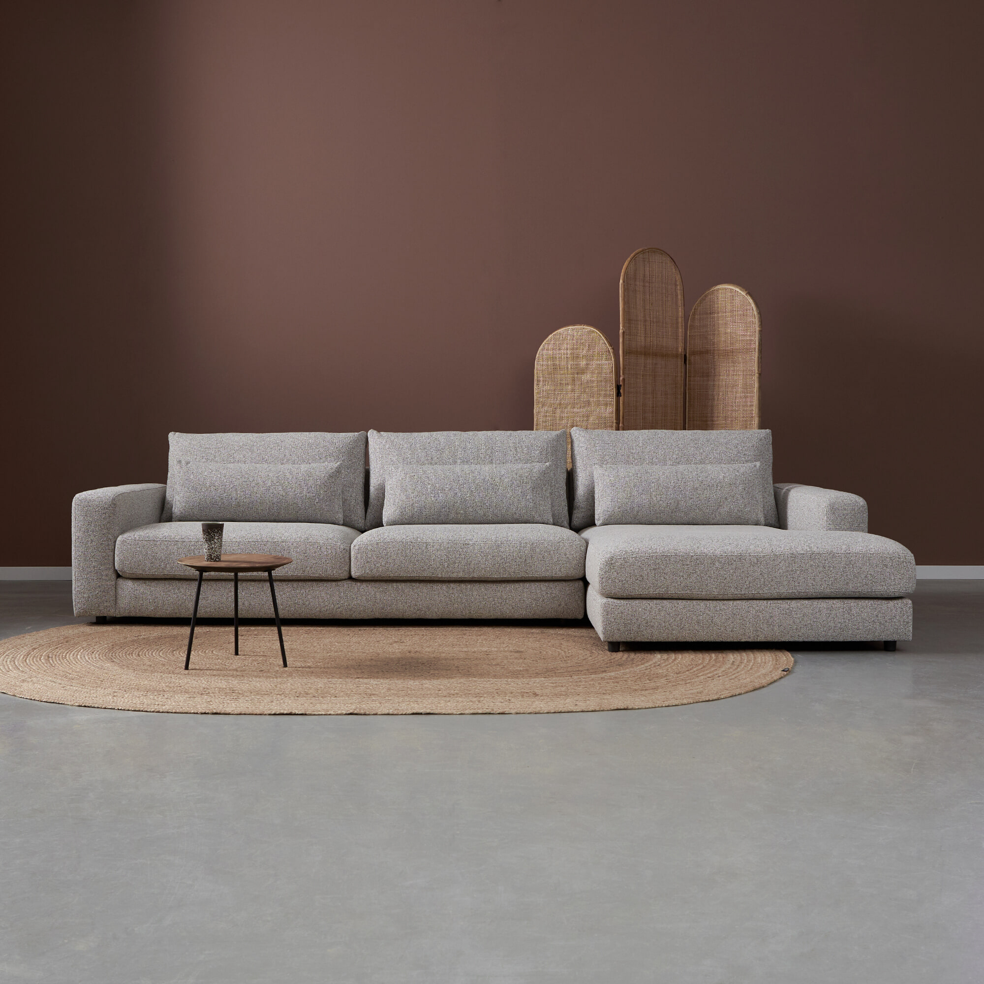 PEPP Interiors Loungebank 'Como' 332cm, met chaise longue rechts, kleur Grijs