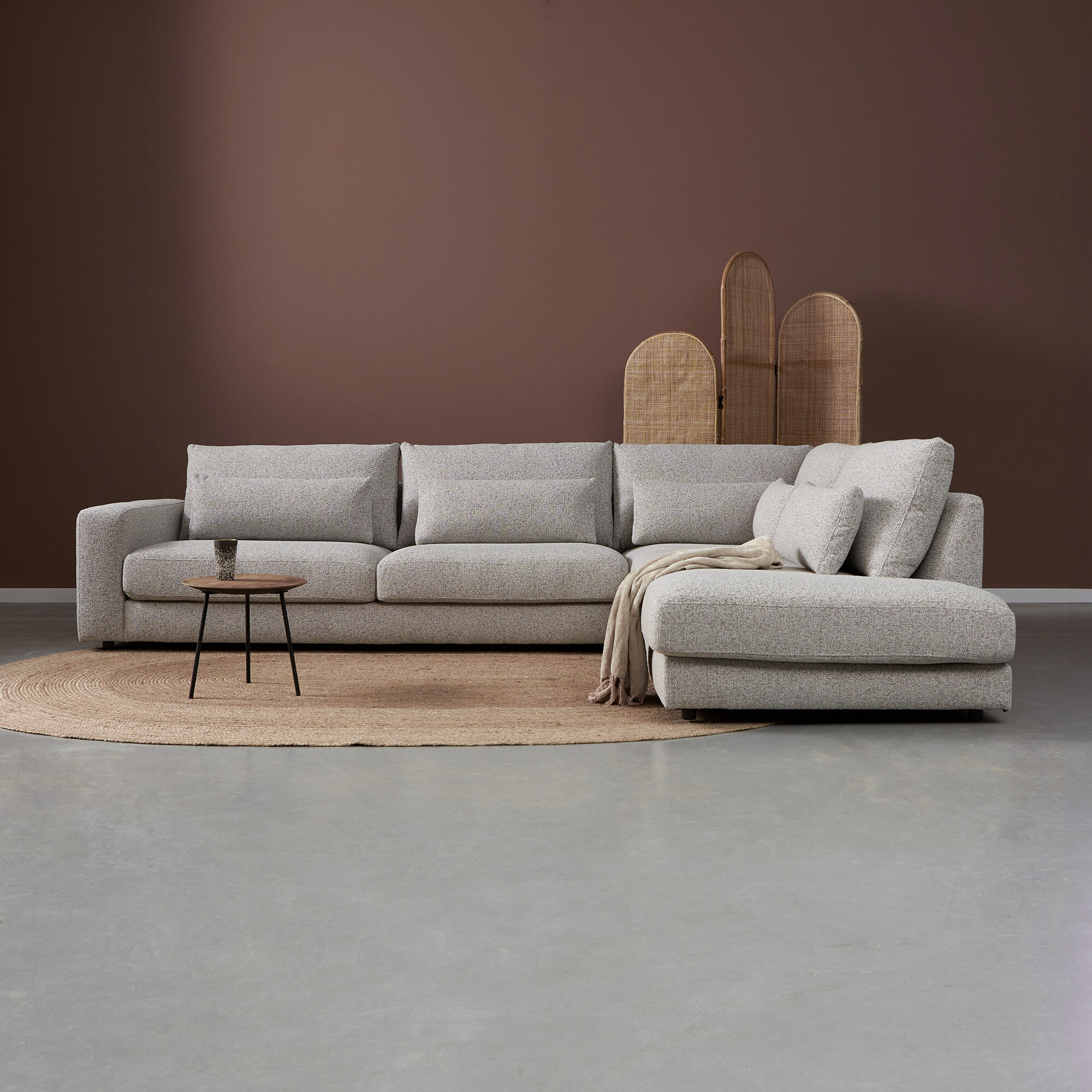 PEPP Interiors Hoekbank 'Como' 325cm, met ottoman rechts, kleur Grijs