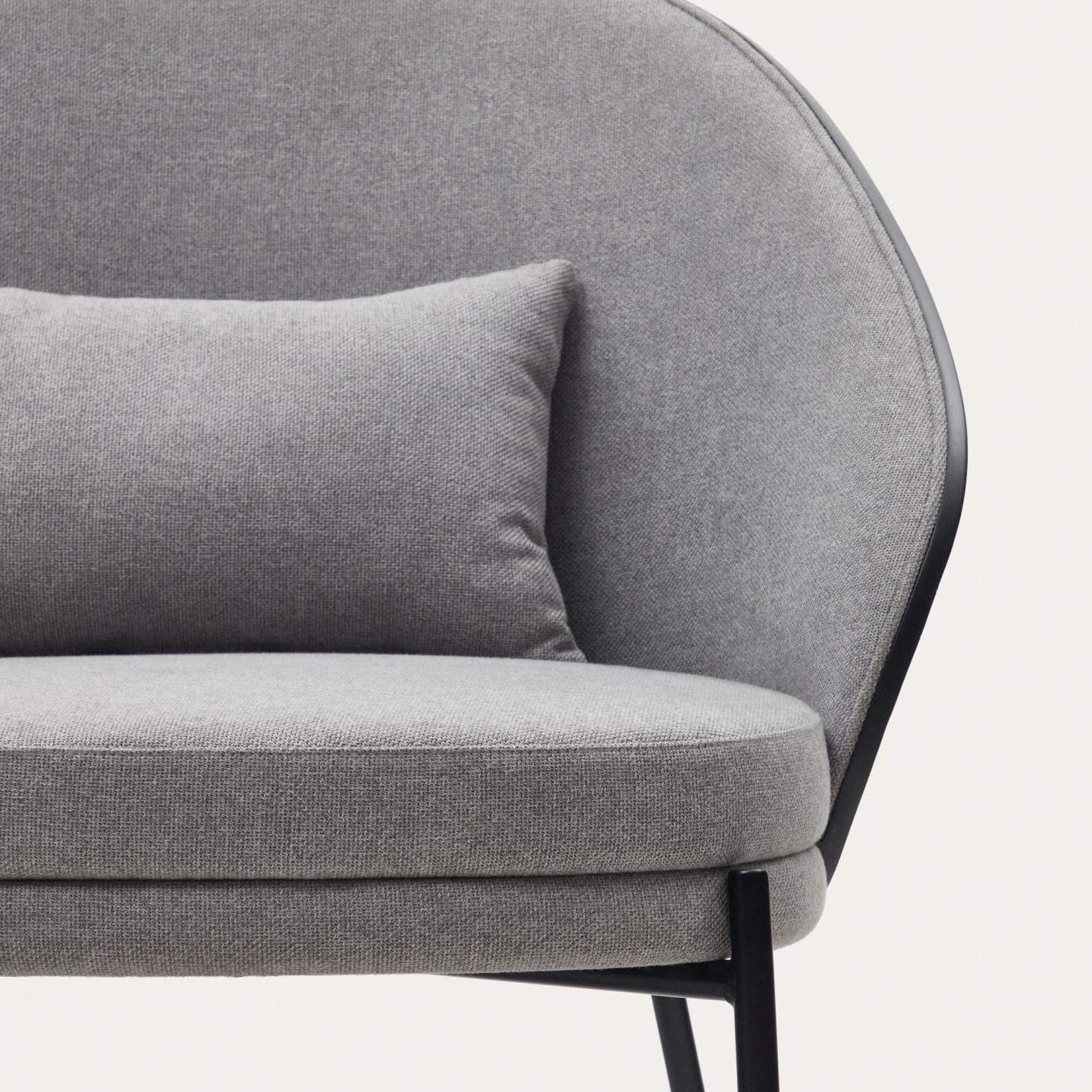 Kave Home Fauteuil 'Eamy' Essenhout, kleur Lichtgrijs/Zwart