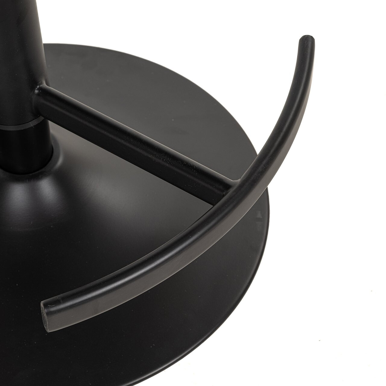 Richmond Draaibare Barstoel 'Nikki' Chenille, kleur Beige (zithoogte 61-86cm)