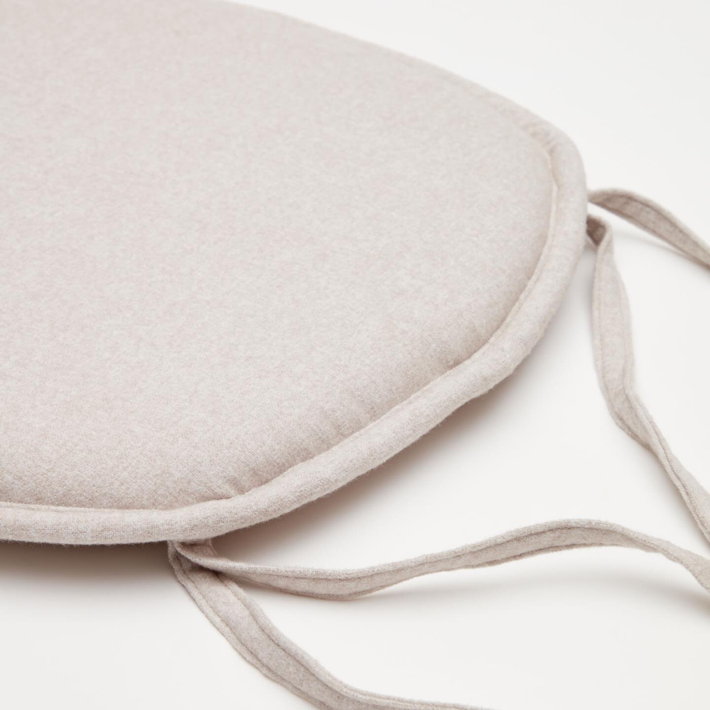 Kave Home Zitkussen 'Romane' t.b.v. Romane eetkamerstoel/barkruk, kleur Beige