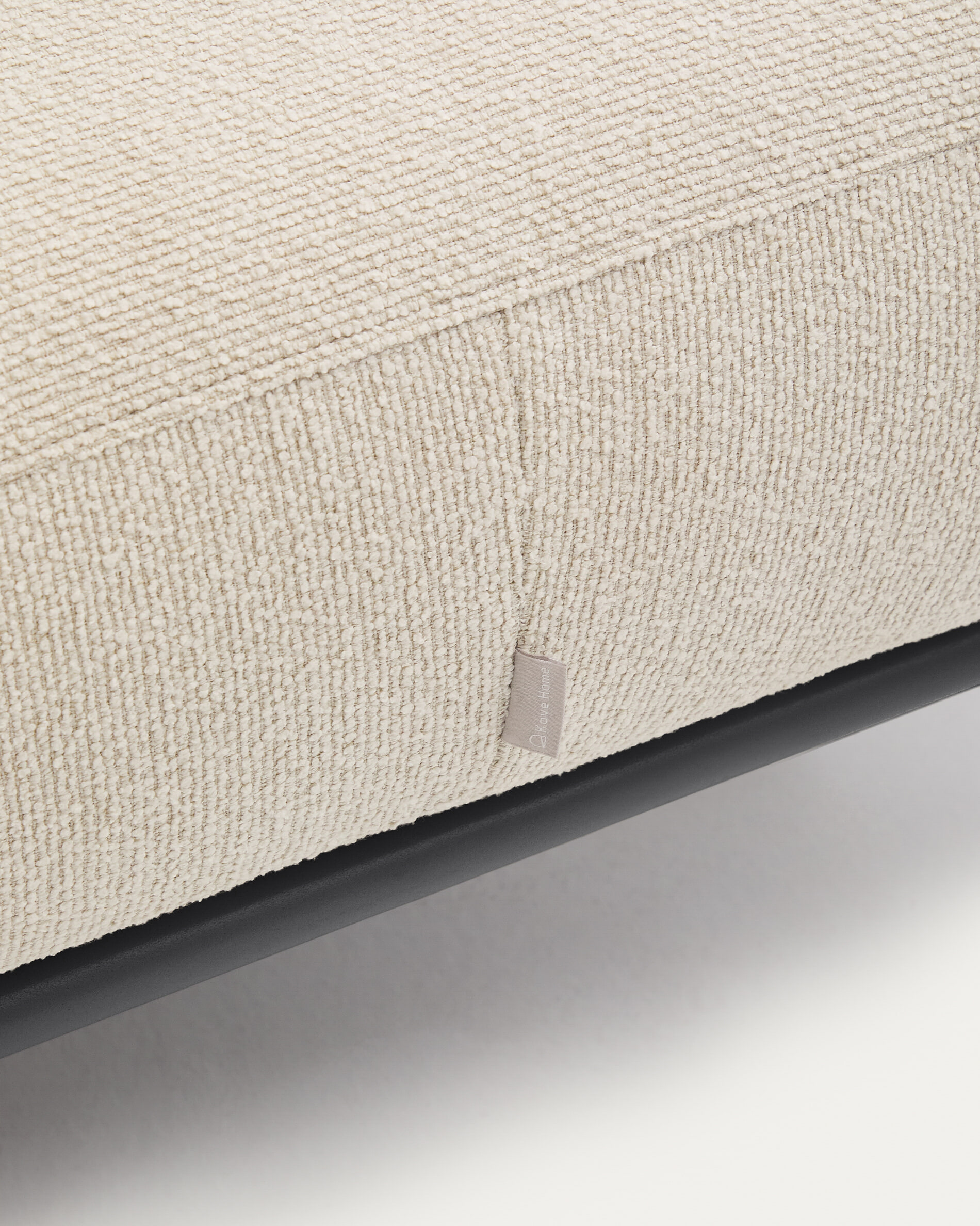 Kave Home Hocker 'Aurum' Chenille, kleur Ecru