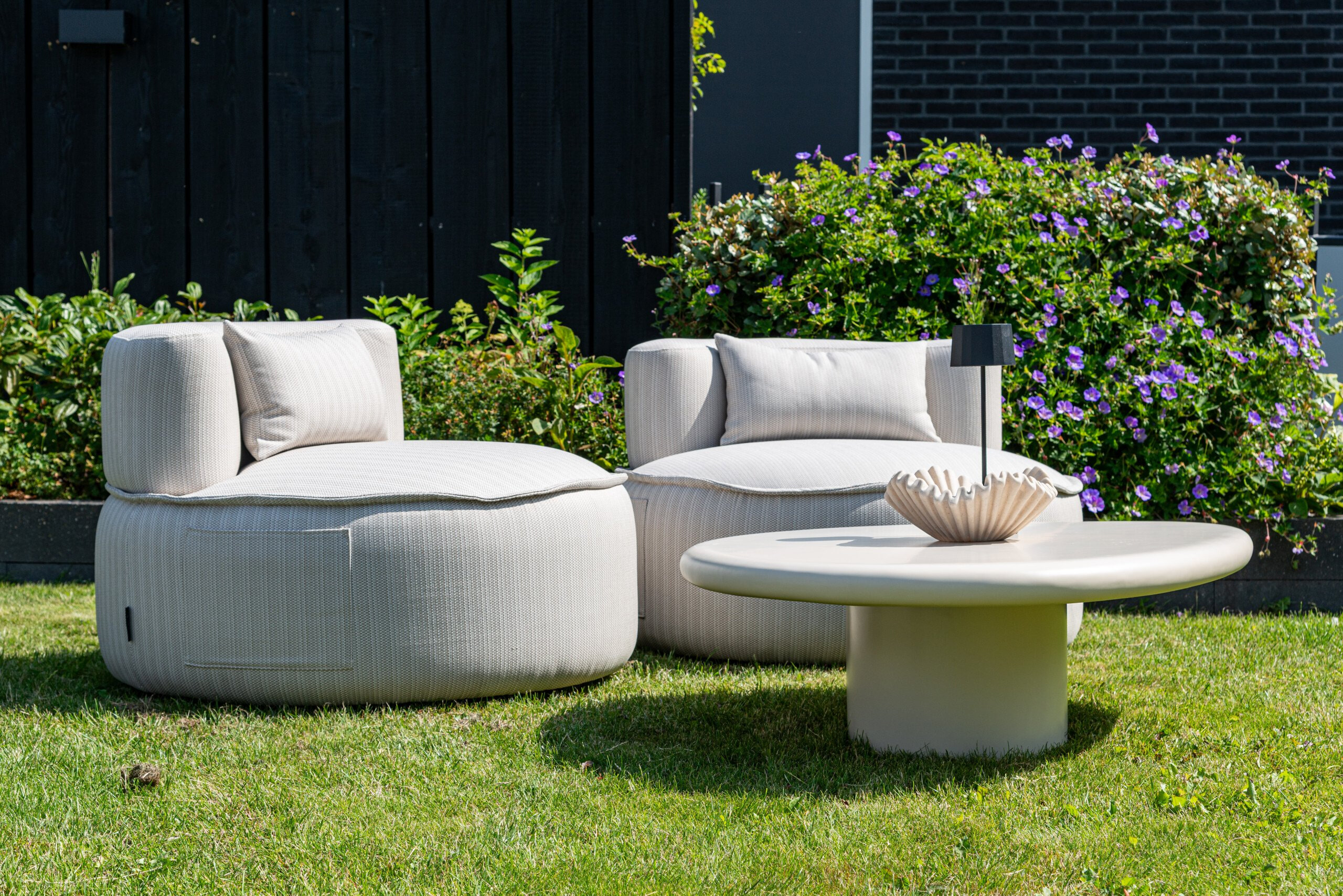 Richmond Outdoor Draaifauteuil 'Nammos' kleur Beige