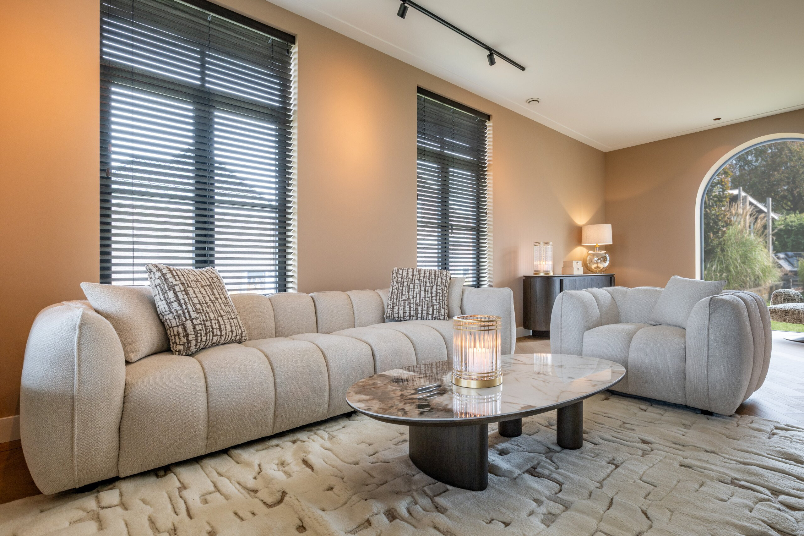 Richmond Fauteuil 'Jezebel' Geweven stof, kleur Crème