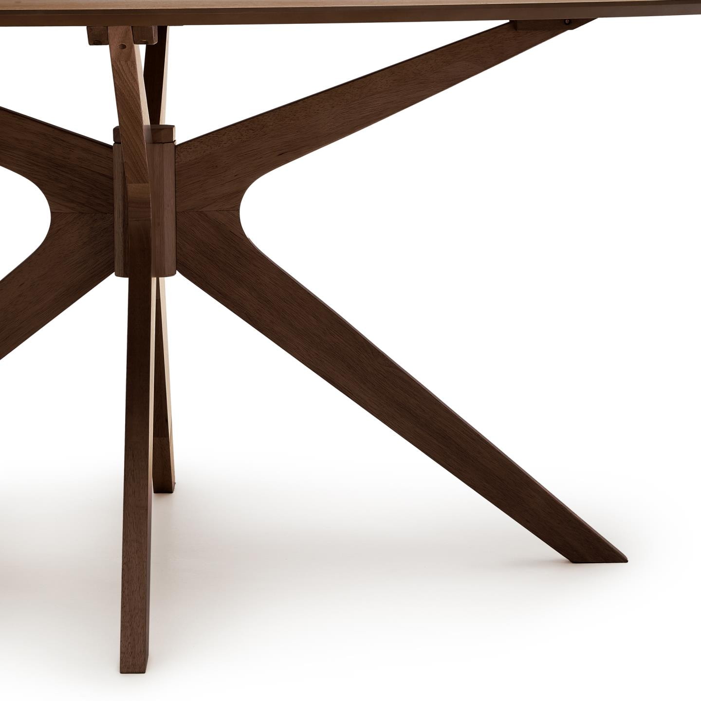 Kave Home Ovale Eettafel 'Naanim' Walnoot en rubberhout, 180 x 110cm