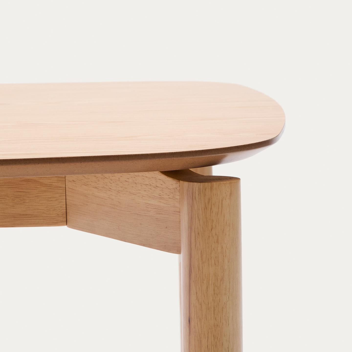 Kave Home Eettafel 'Indara' Essen en rubberhout, 160 x 90cm
