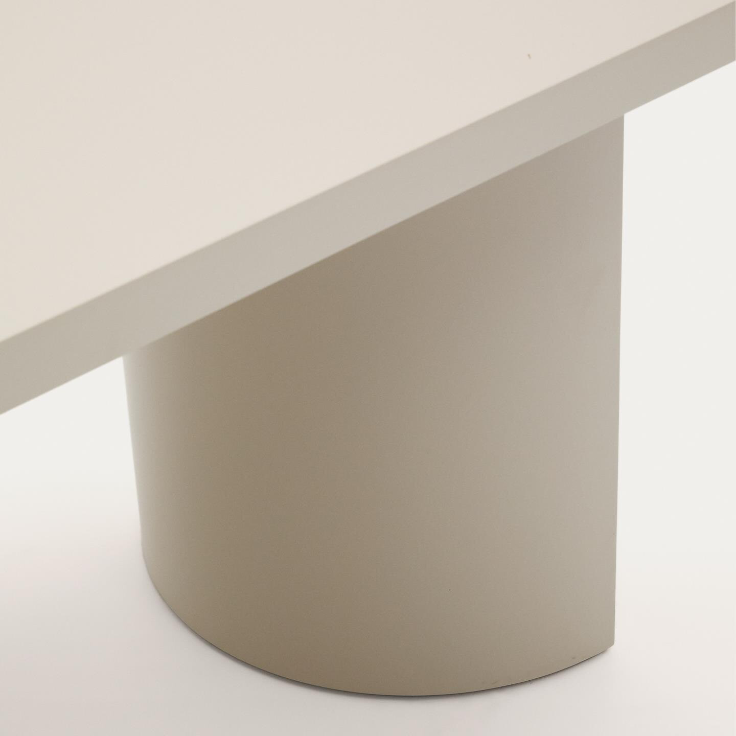 Kave Home Ovale Eettafel 'Nealy' 200 x 100cm, kleur Ecru