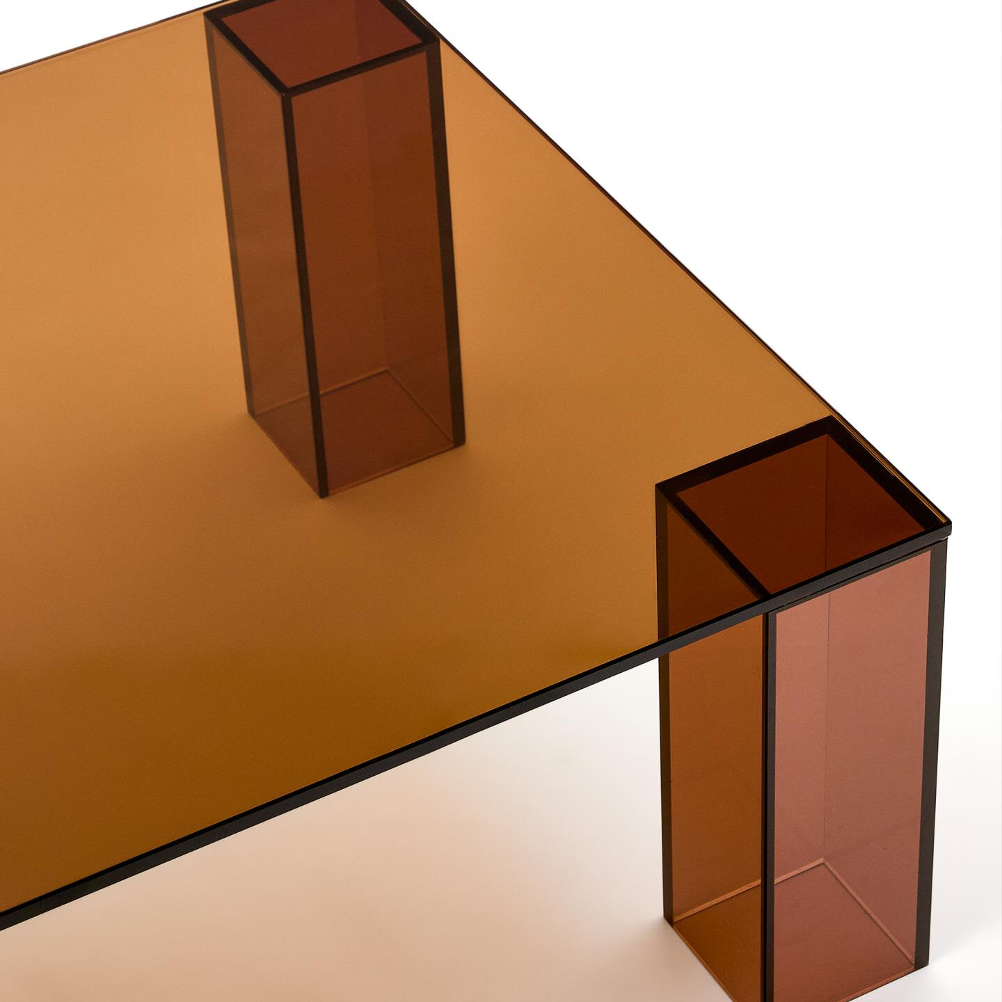 Kave Home Salontafel 'Adularia' Glas, 140 x 60cm, kleur Bruin