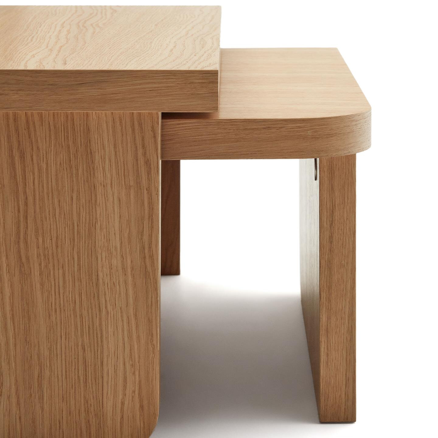Kave Home Salontafel 'Oaq' Set van 2 stuks, Eiken