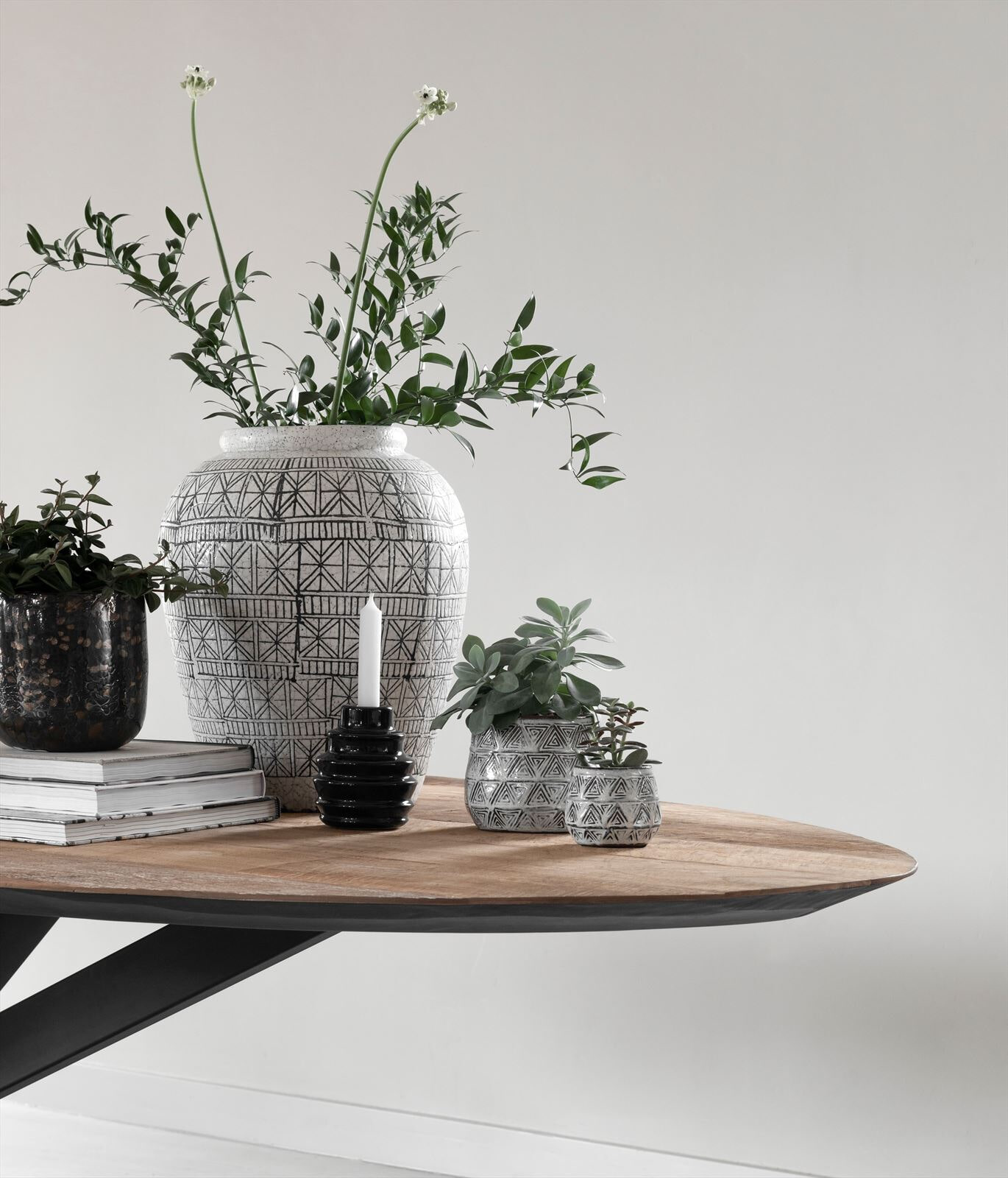 DTP Home Ovale Eettafel 'Shape' Teakhout, 200 x 100cm, kleur Naturel