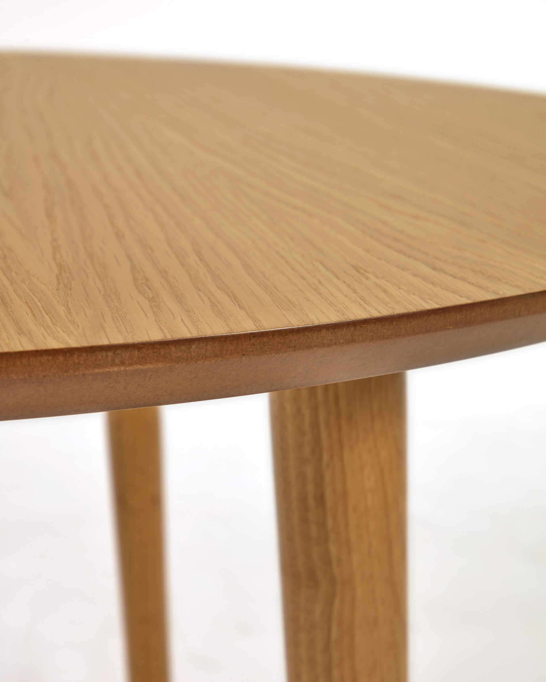 Kave Home Uitschuifbare Ovale Eettafel 'Oqui' 160 - 260 x 100cm, kleur Eiken Naturel
