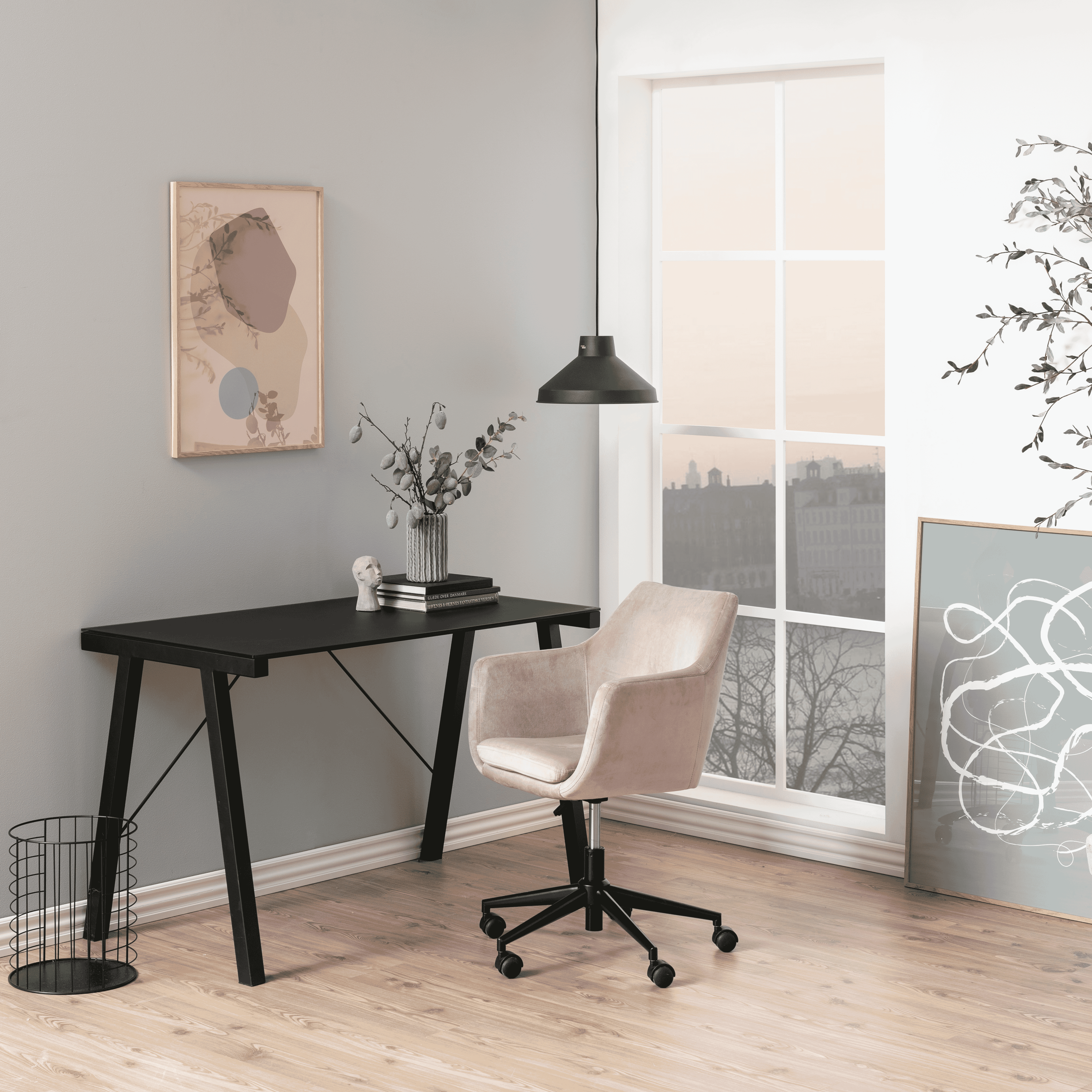 Bendt Bureaustoel 'Rikke' Velvet, kleur Dusty Rose Bendt Bureaustoel 'Rikke' Velvet, kleur Dusty Rose