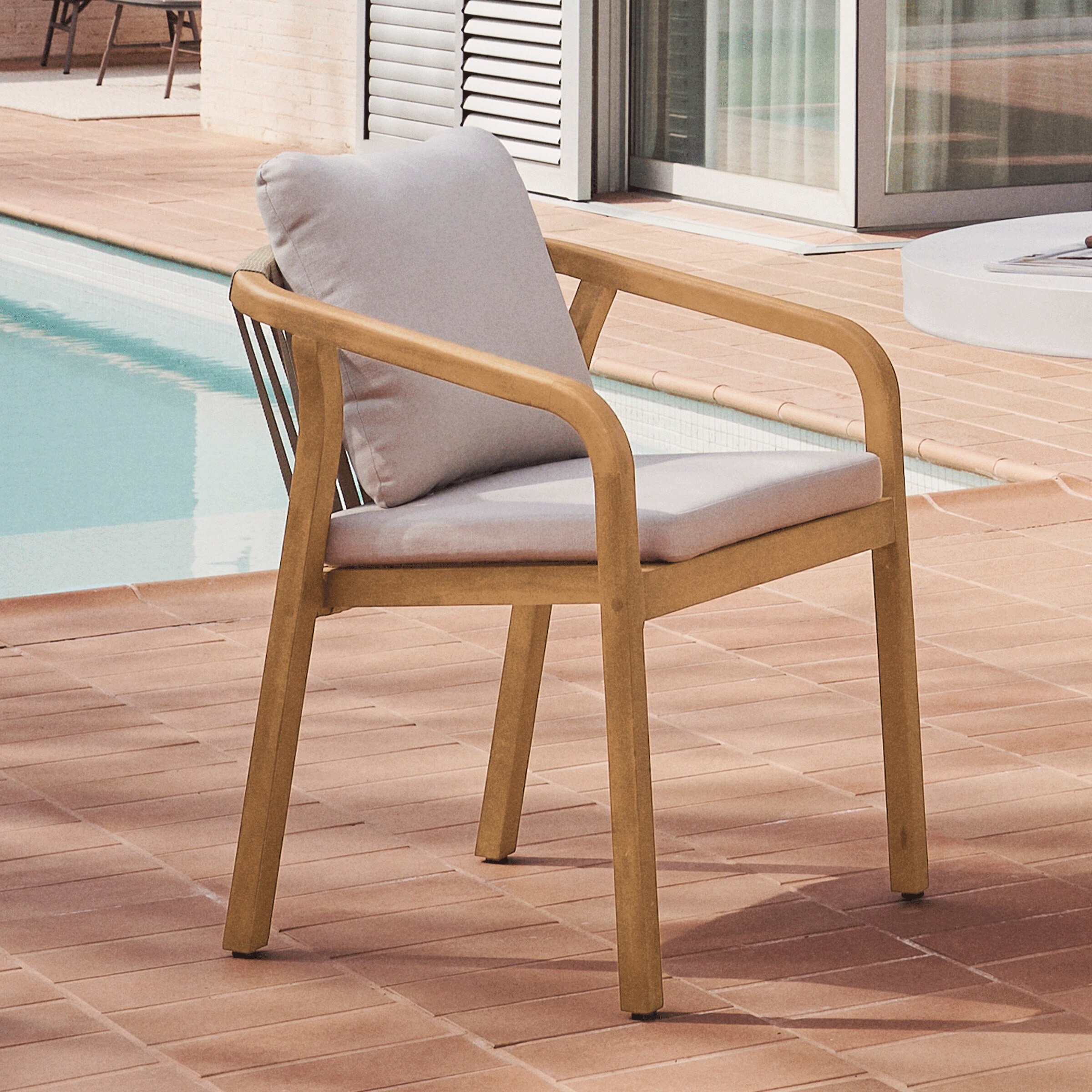 Kave Home Eetkamerstoel 'Malaret' Eucalyptushout en gevlochten touw