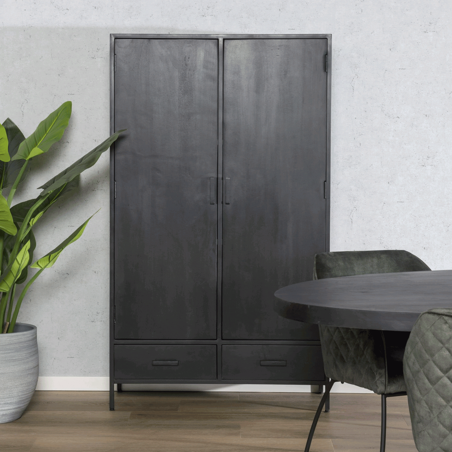 Livingfurn Opbergkast 'Kala' Mangohout en staal, 170 x 100cm, kleur zwart