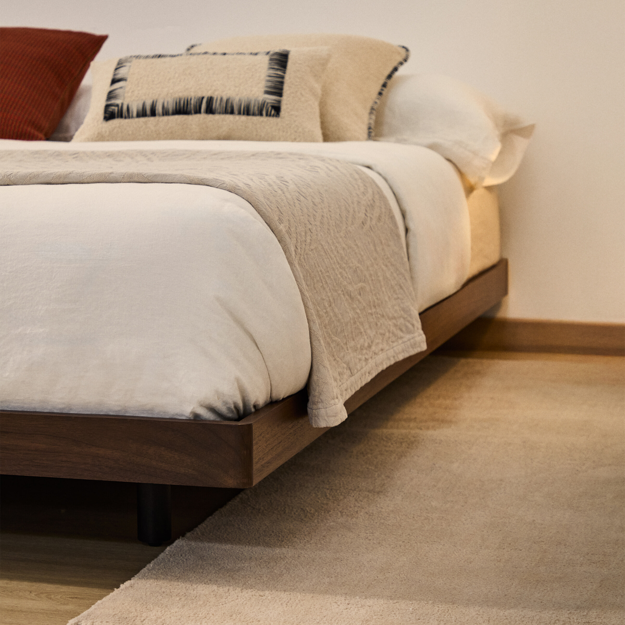 Kave Home Bed 'Norlen' Walnootfineer